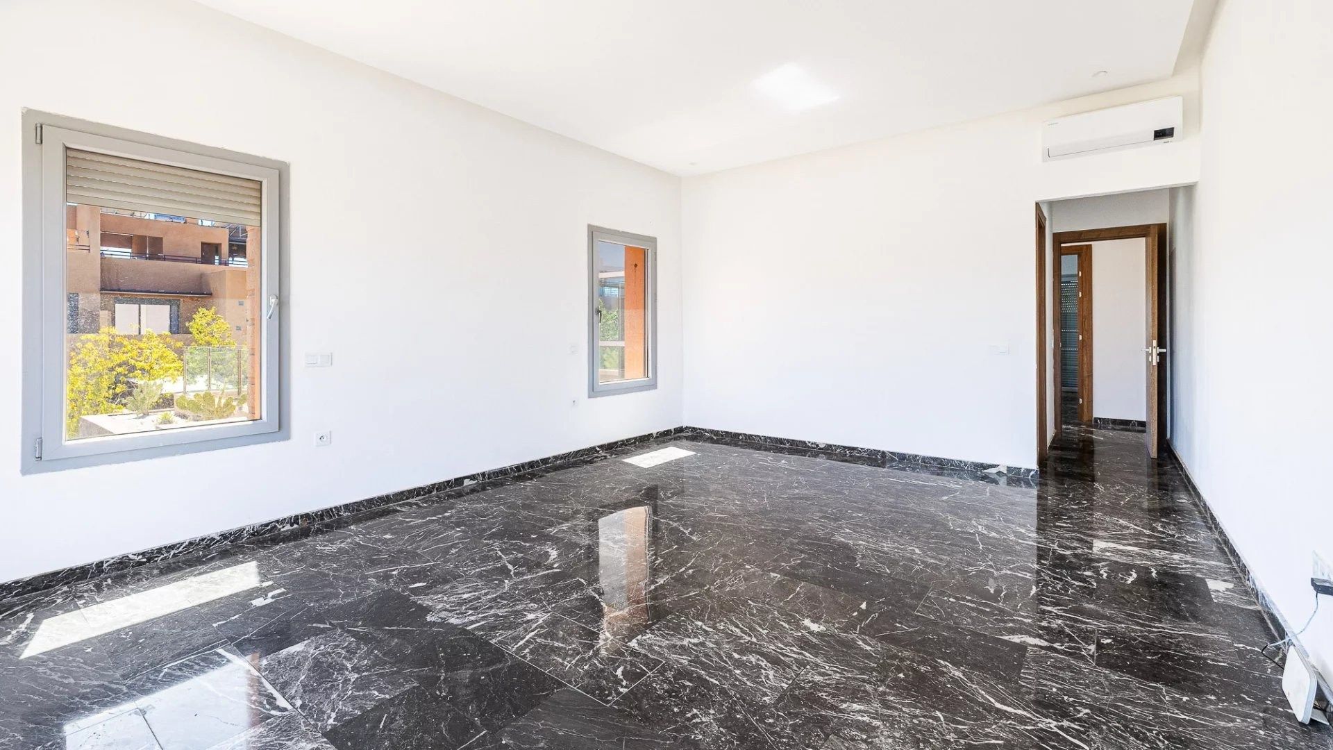 Louer Villa 8&nbsp;pièces 450&nbsp;m² Marrakech