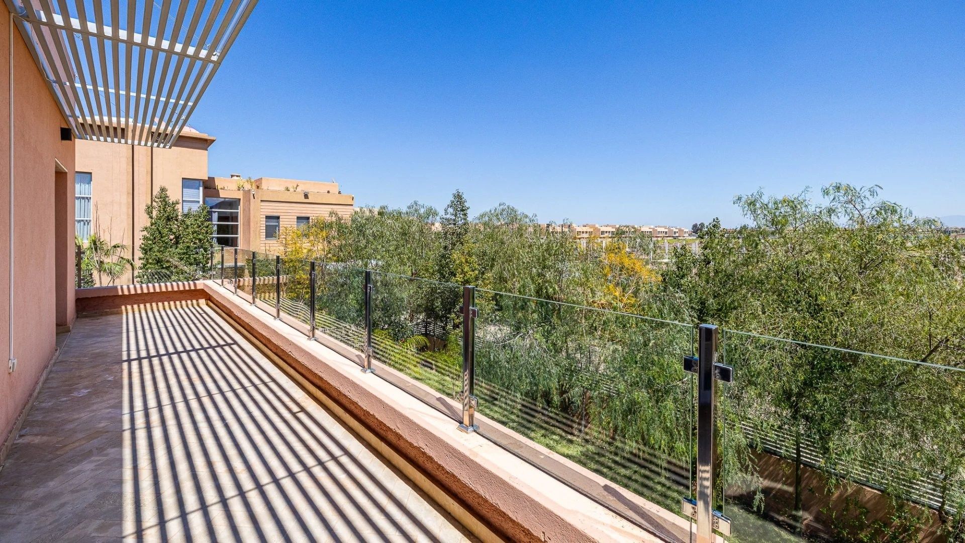 Louer Villa 8&nbsp;pièces 450&nbsp;m² Marrakech