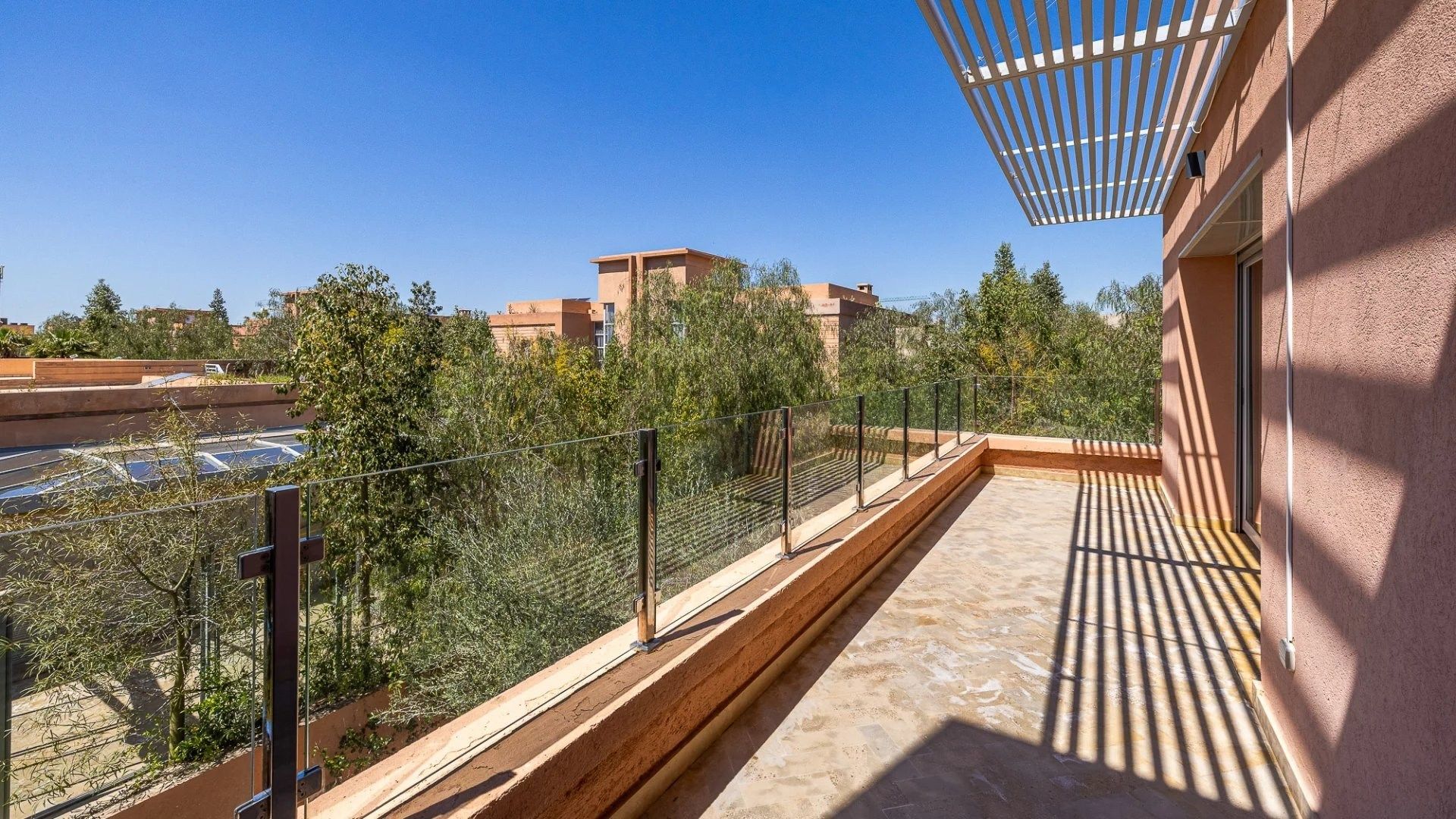 Louer Villa 8&nbsp;pièces 450&nbsp;m² Marrakech