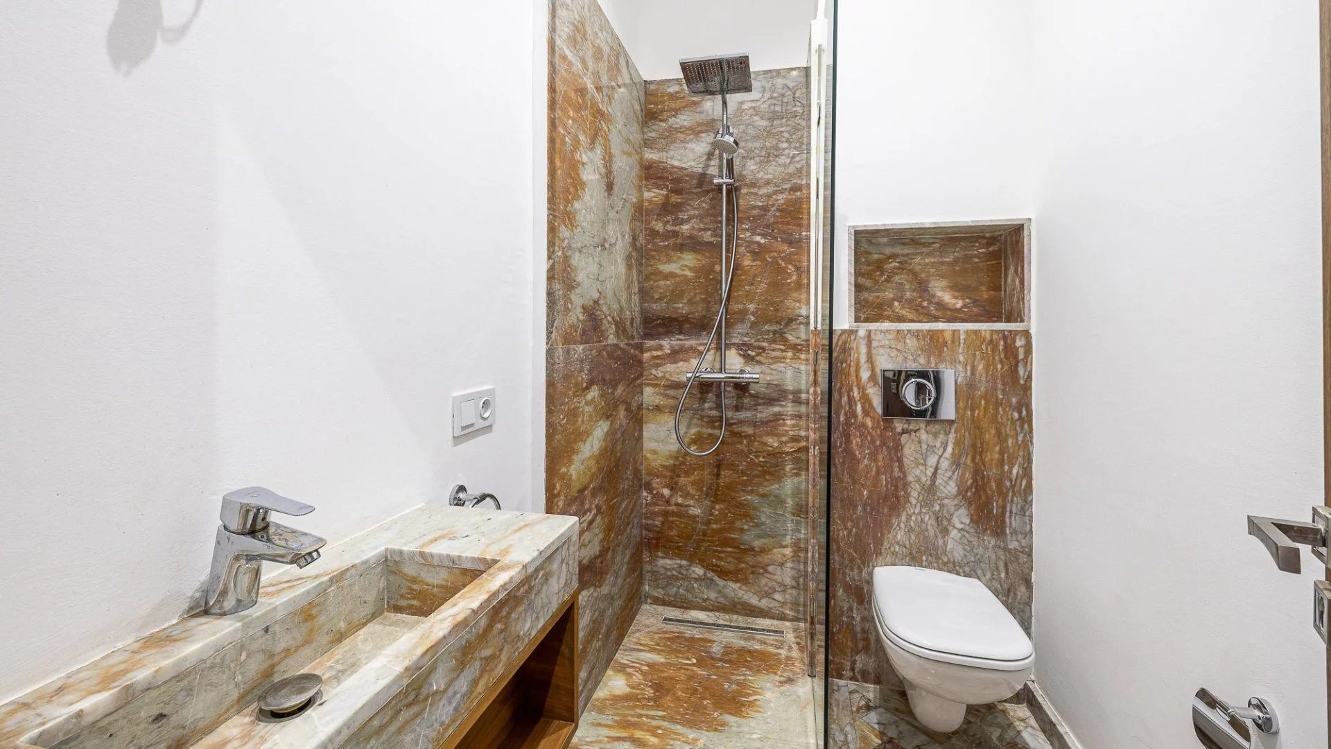 Louer Villa 8&nbsp;pièces 450&nbsp;m² Marrakech