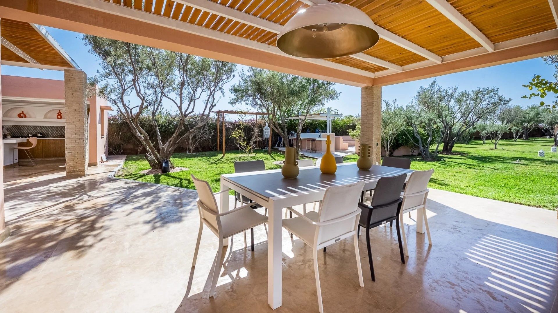Buy Villa 8&nbsp;rooms 658&nbsp;m² Marrakech