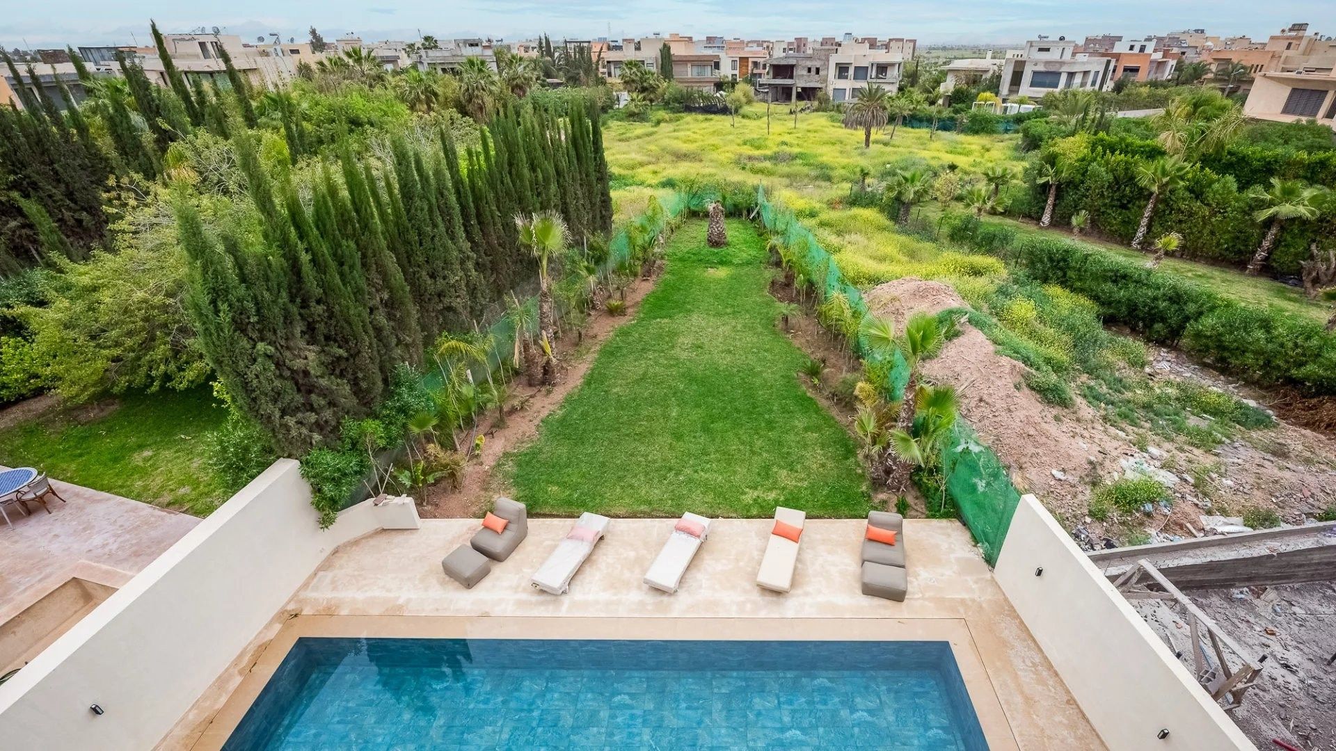 Rent Villa 5&nbsp;rooms 400&nbsp;m² Marrakech