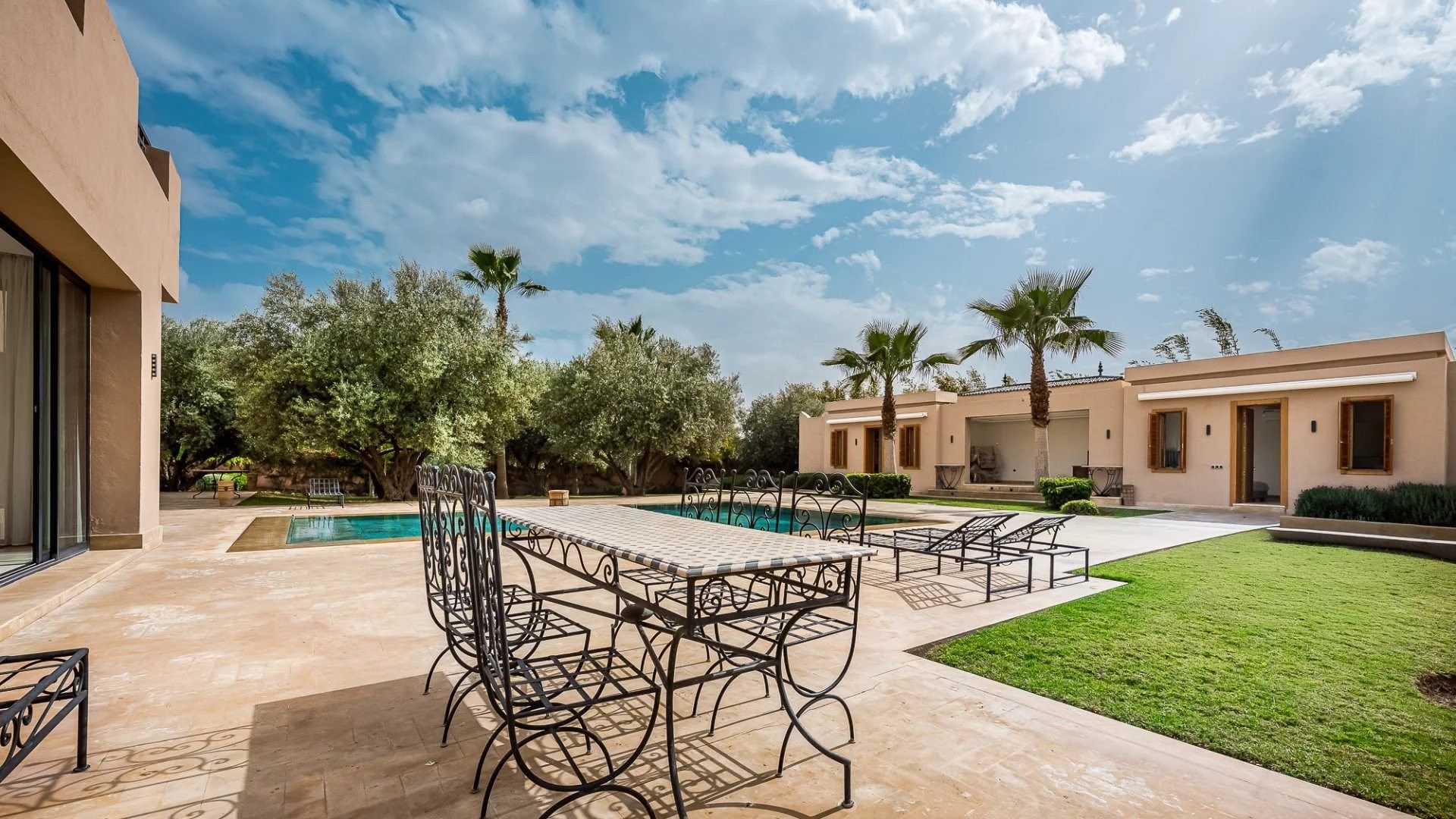 Buy Villa 9&nbsp;rooms 780&nbsp;m² Marrakech