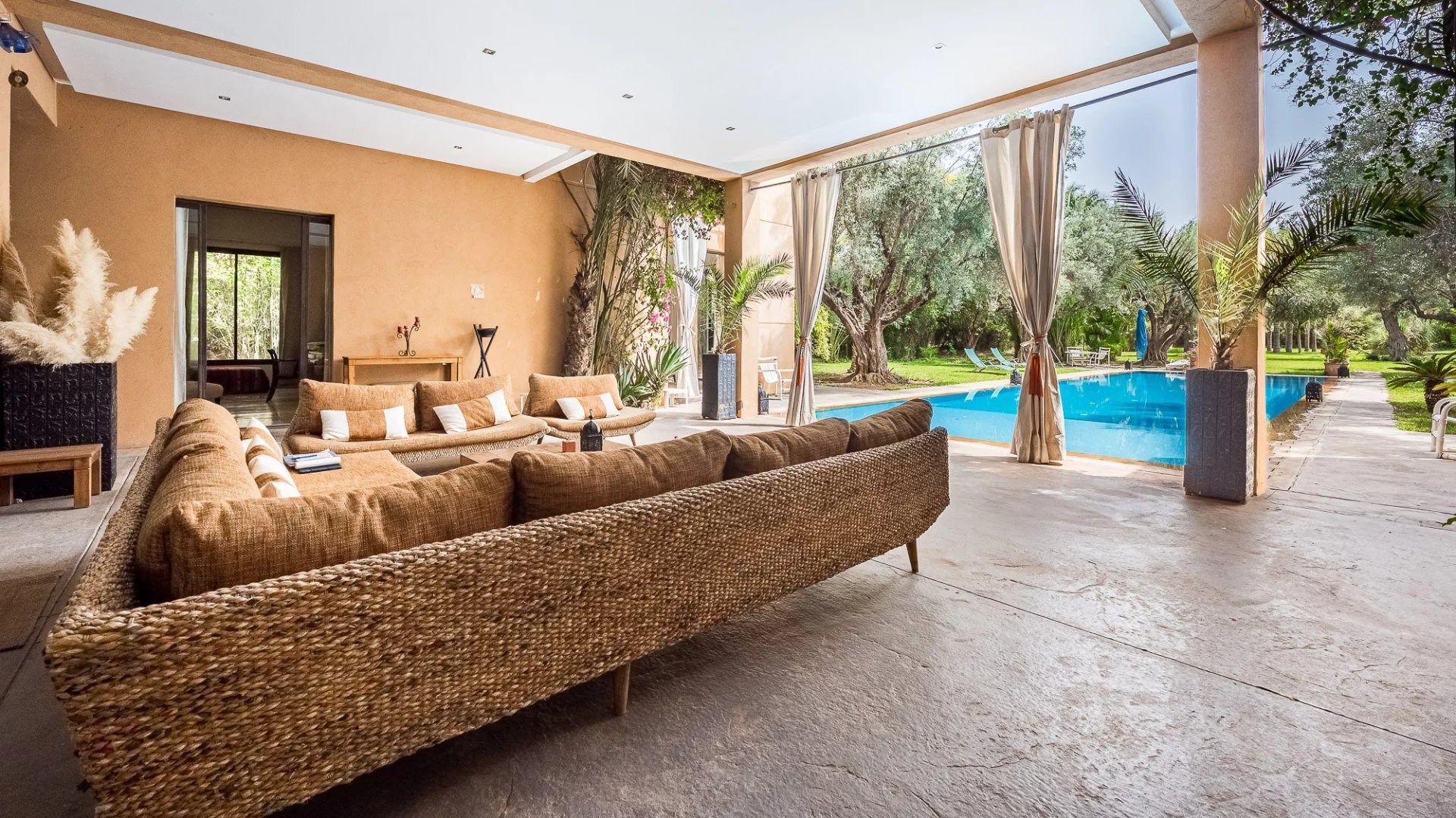 Buy Villa 11&nbsp;rooms 500&nbsp;m² Marrakech
