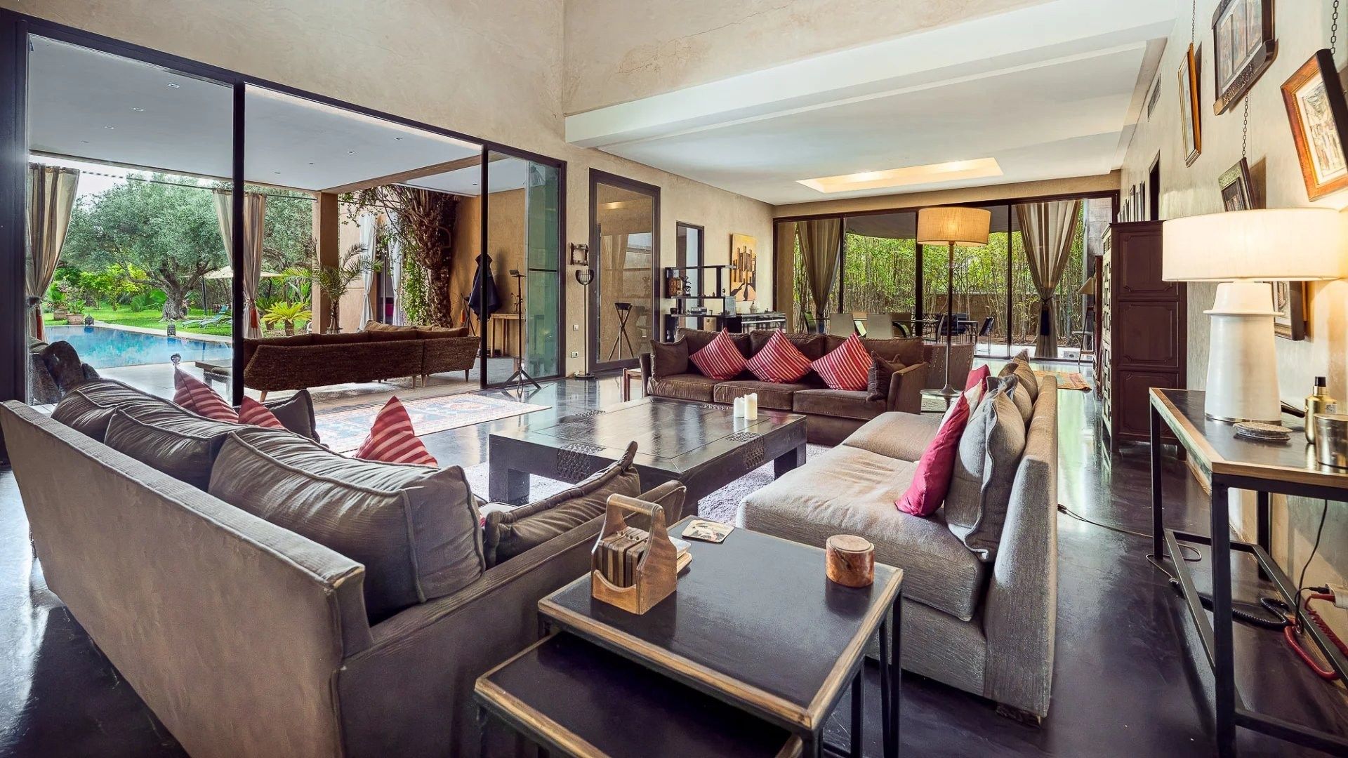 Buy Villa 11&nbsp;rooms 500&nbsp;m² Marrakech