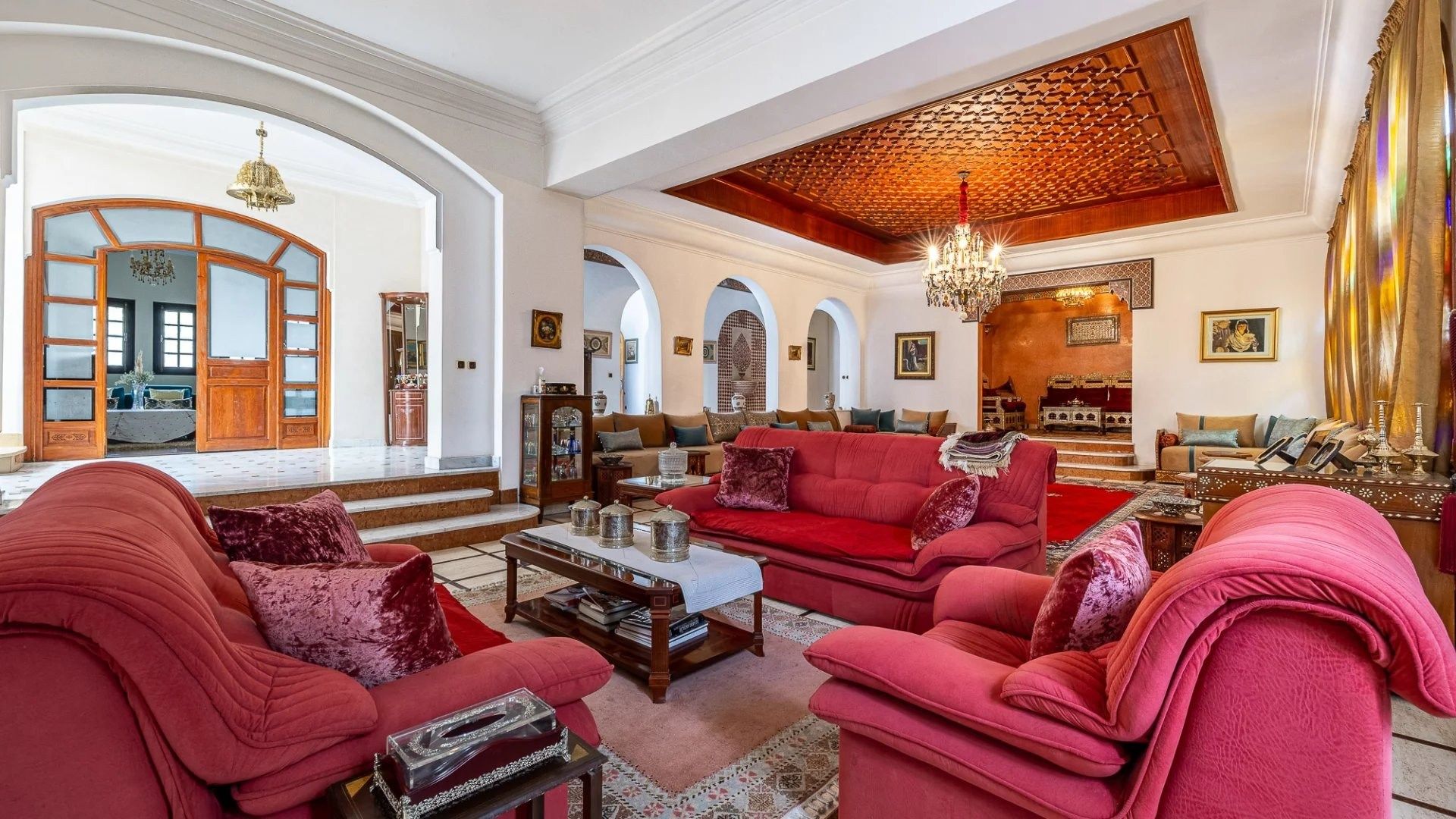 Buy Villa 15&nbsp;rooms 1512&nbsp;m² Marrakech