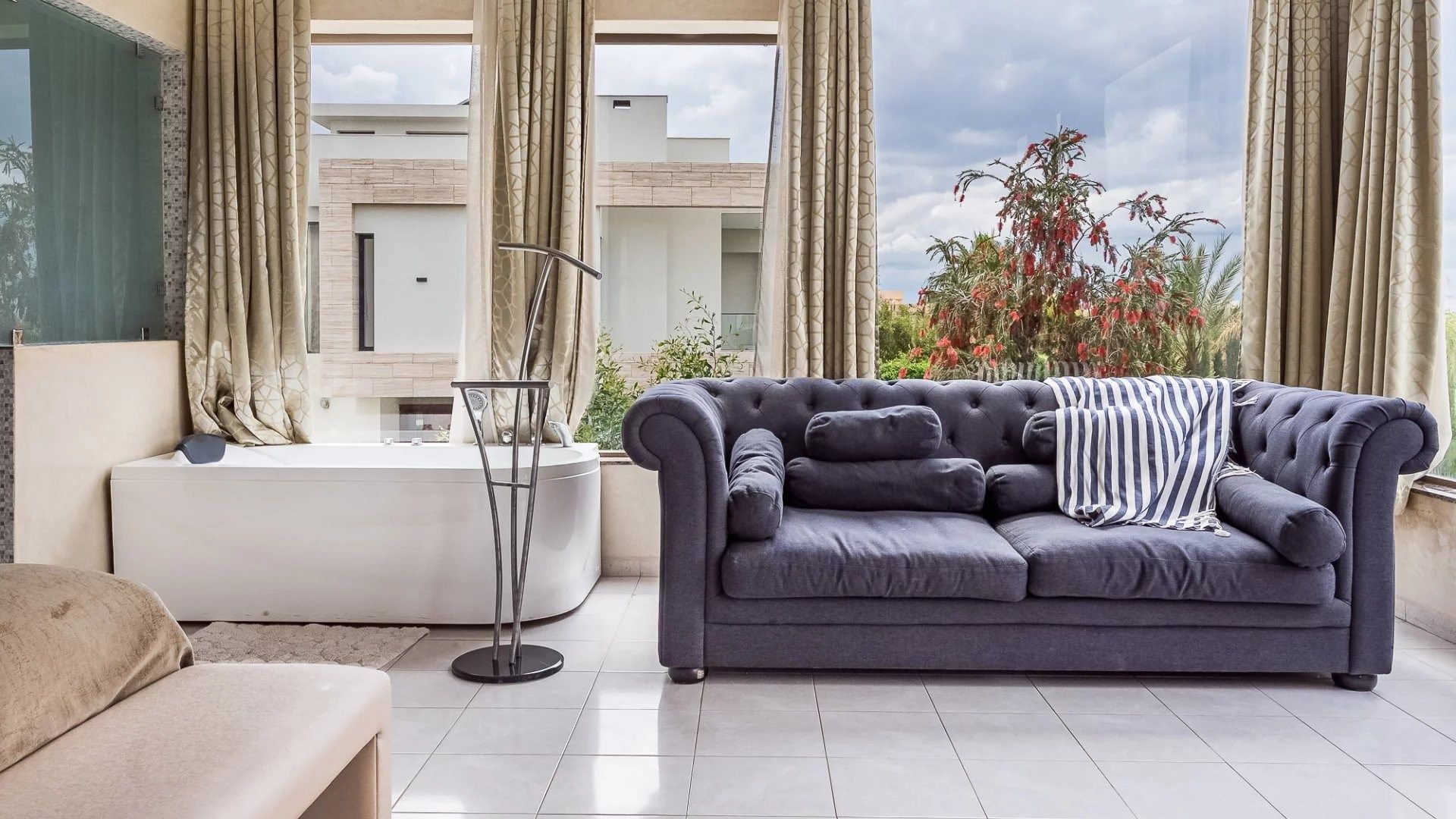 Buy Villa 12&nbsp;rooms 500&nbsp;m² Marrakech