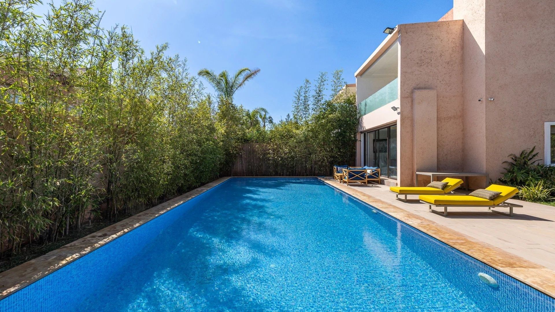 Rent Villa 6&nbsp;rooms 220&nbsp;m² Marrakech