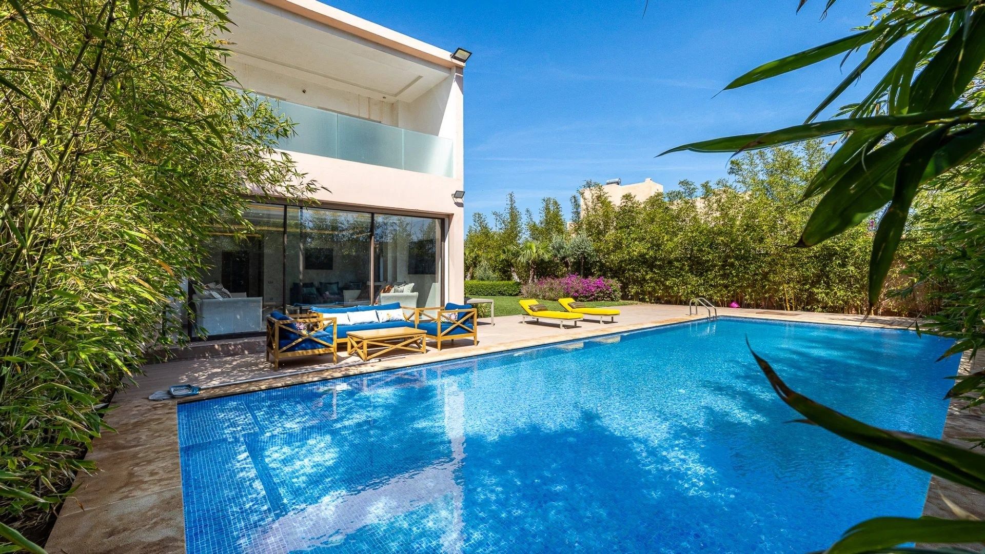 Rent Villa 6&nbsp;rooms 220&nbsp;m² Marrakech