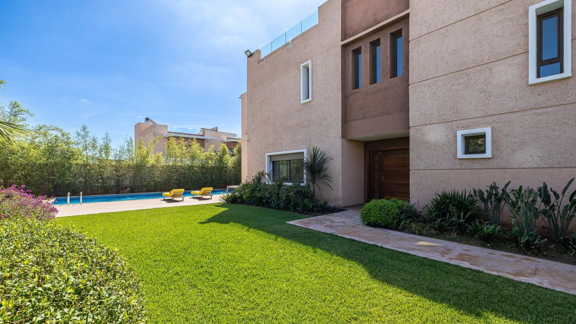 Rent Villa 6&nbsp;rooms 220&nbsp;m² Marrakech