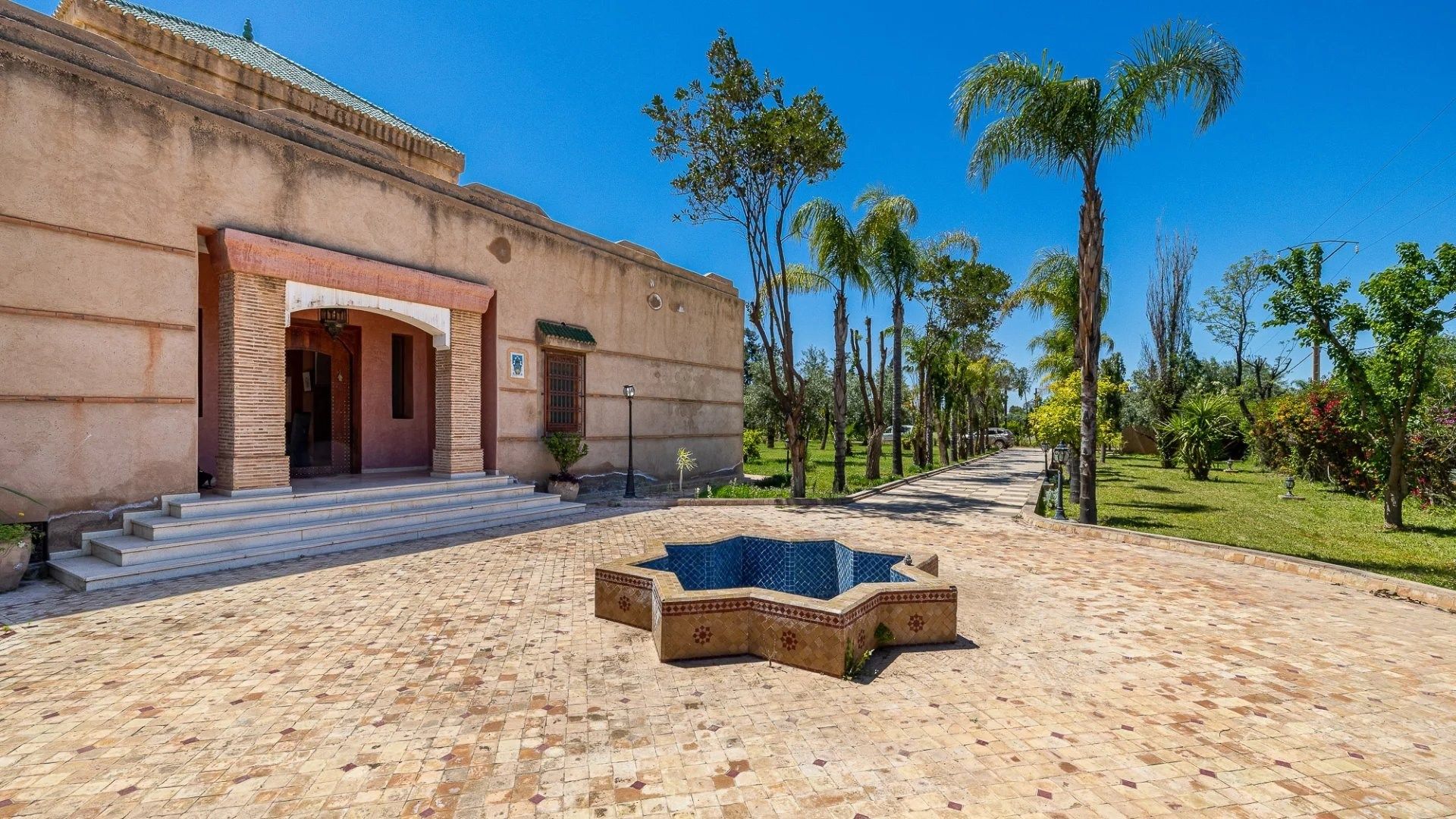 Buy Villa 5&nbsp;rooms 475&nbsp;m² Marrakech