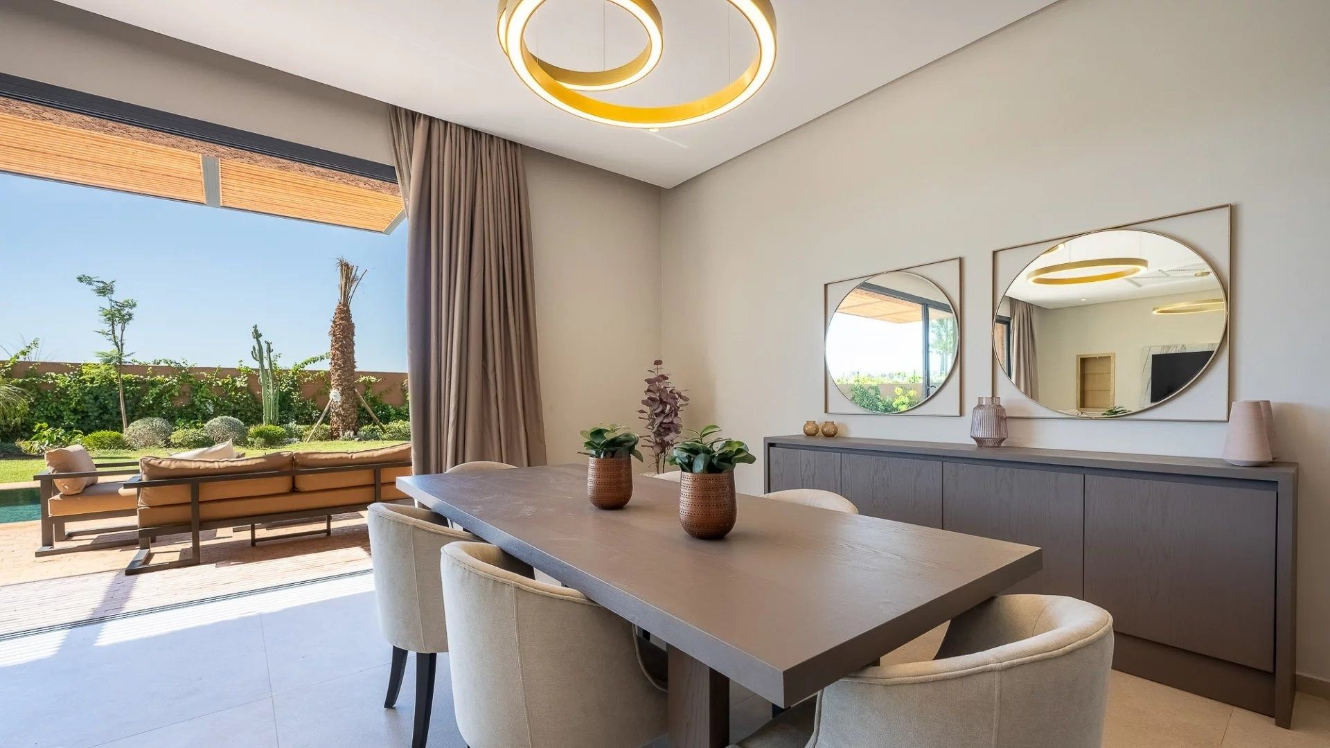 Louer Villa 6&nbsp;pièces 269&nbsp;m² Marrakech