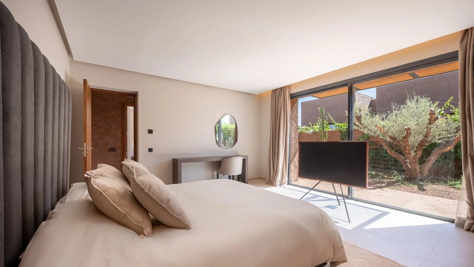 Rent Villa 6&nbsp;rooms 269&nbsp;m² Marrakech