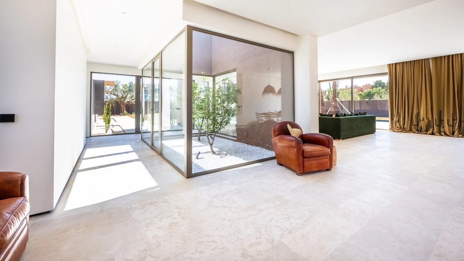 Buy Villa 7&nbsp;rooms 480&nbsp;m² Marrakech
