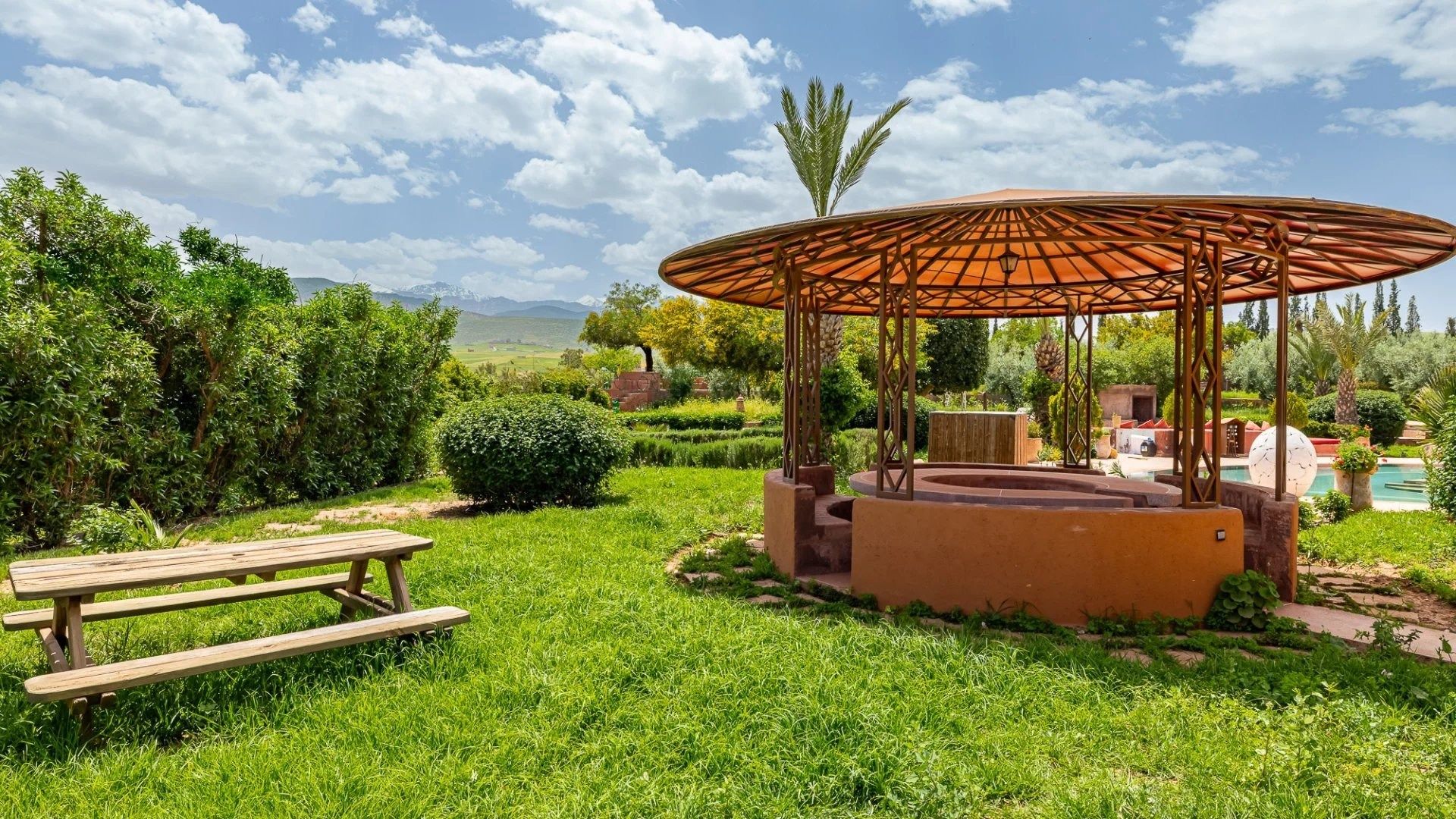 Buy Villa 15&nbsp;rooms 1100&nbsp;m² Marrakech