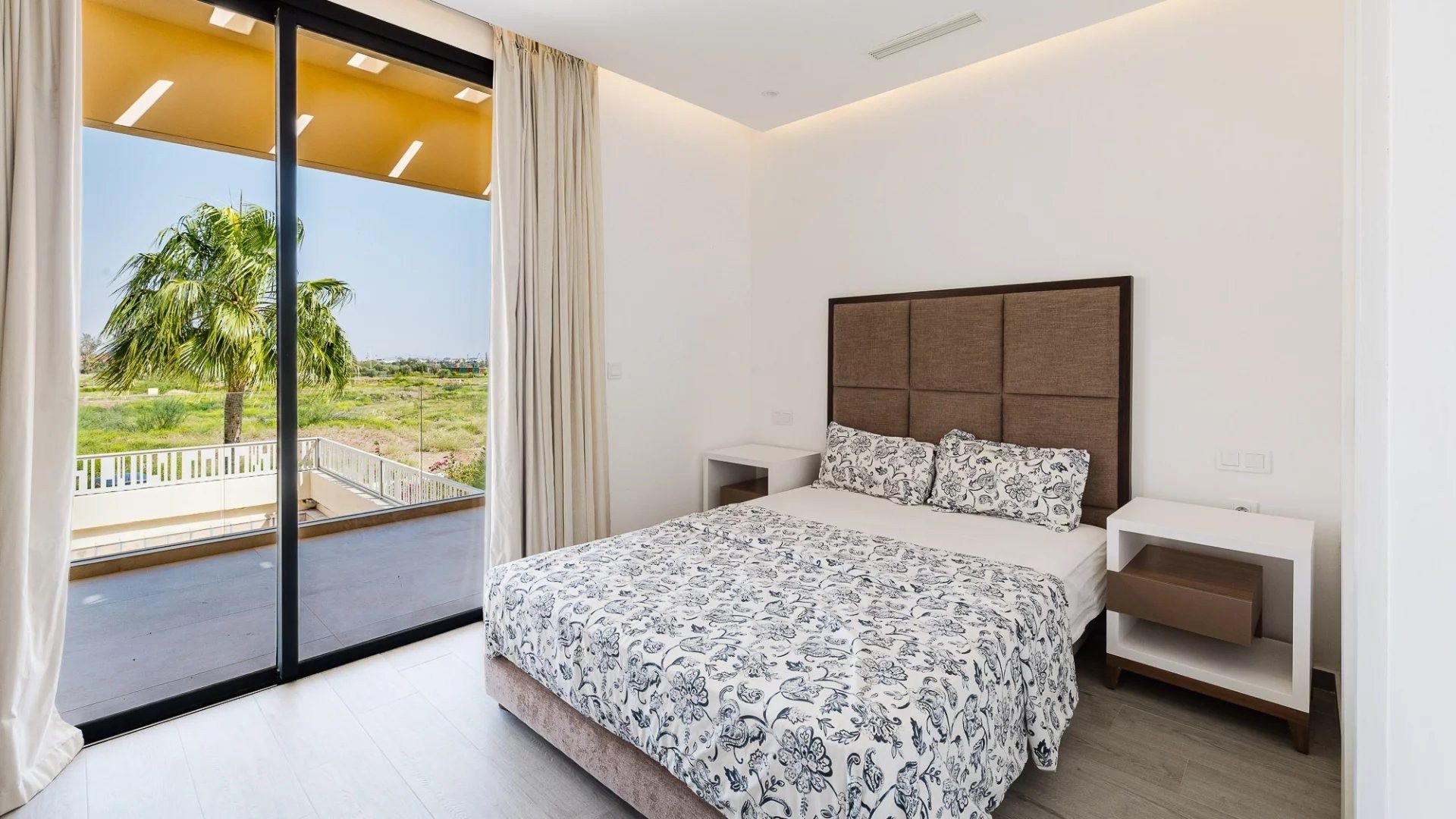 Buy Villa 8&nbsp;rooms 435&nbsp;m² Marrakech