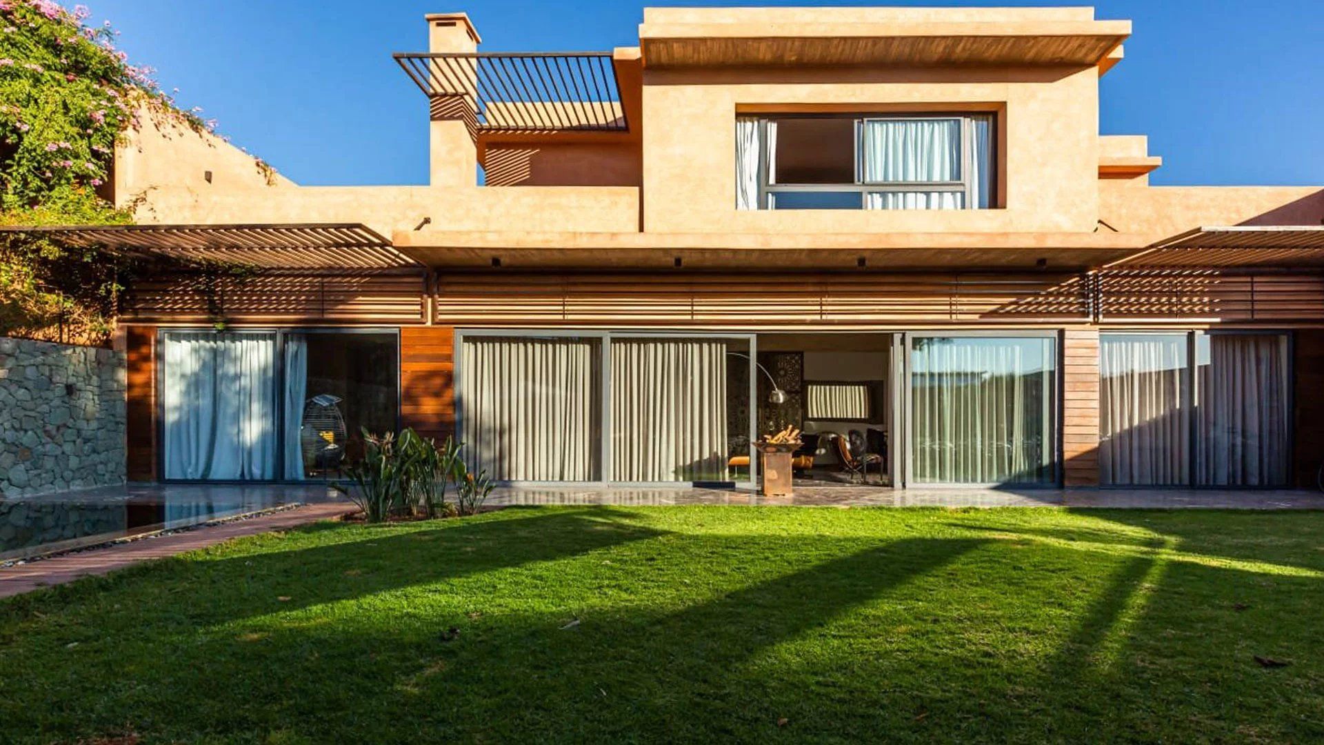Louer Villa 5&nbsp;pièces 350&nbsp;m² Marrakech