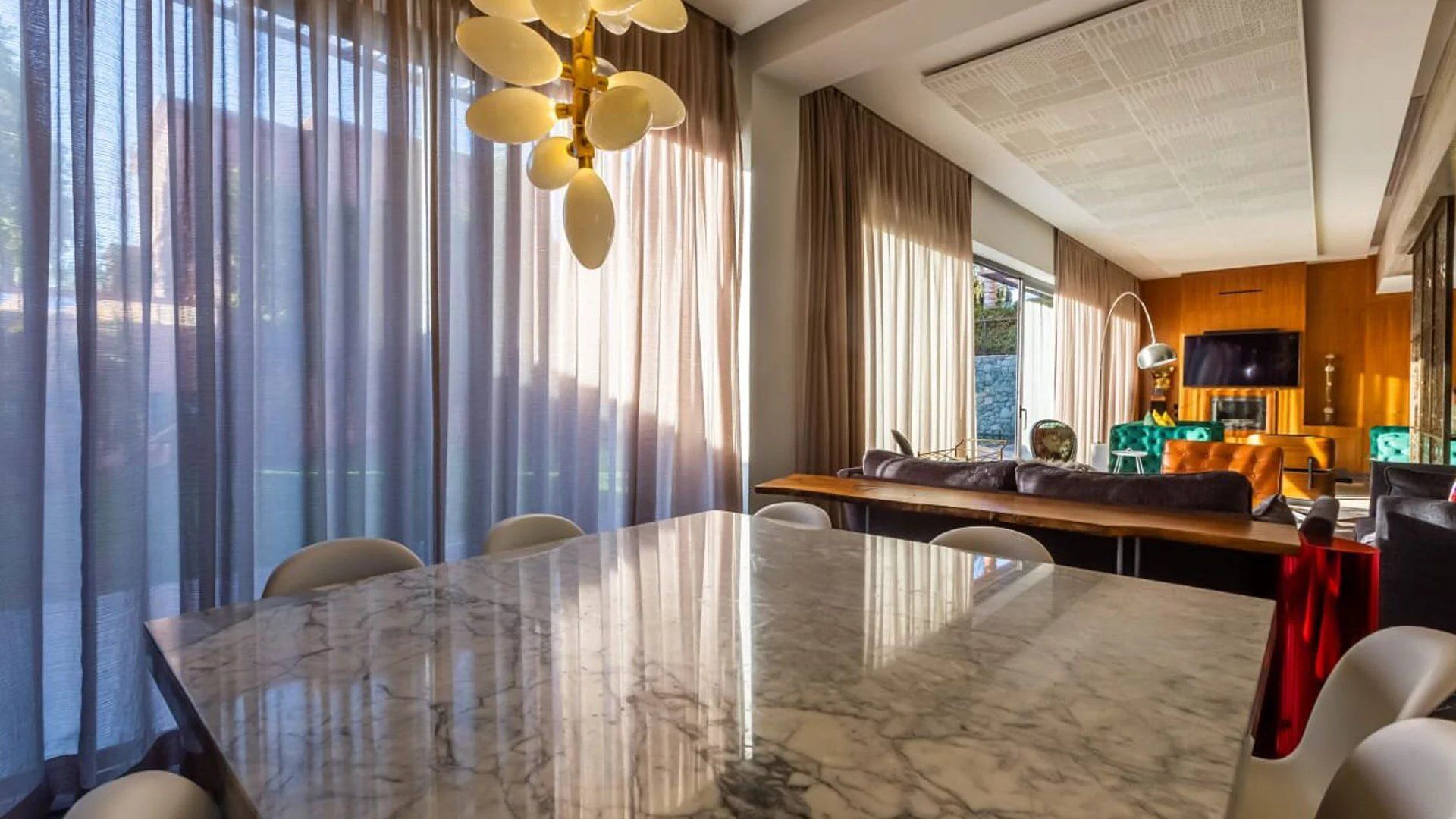 Louer Villa 5&nbsp;pièces 350&nbsp;m² Marrakech