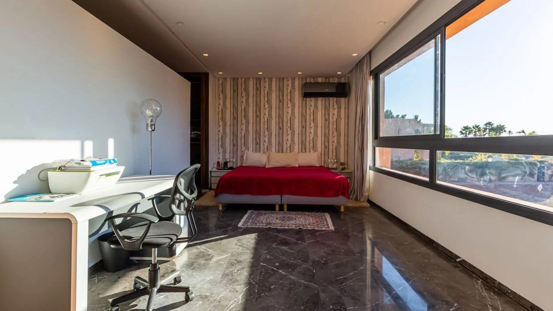 Louer Villa 5&nbsp;pièces 350&nbsp;m² Marrakech