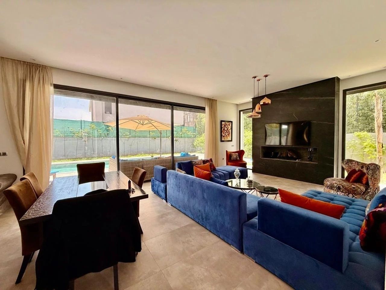 Louer Villa 6&nbsp;pièces 380&nbsp;m² Marrakech