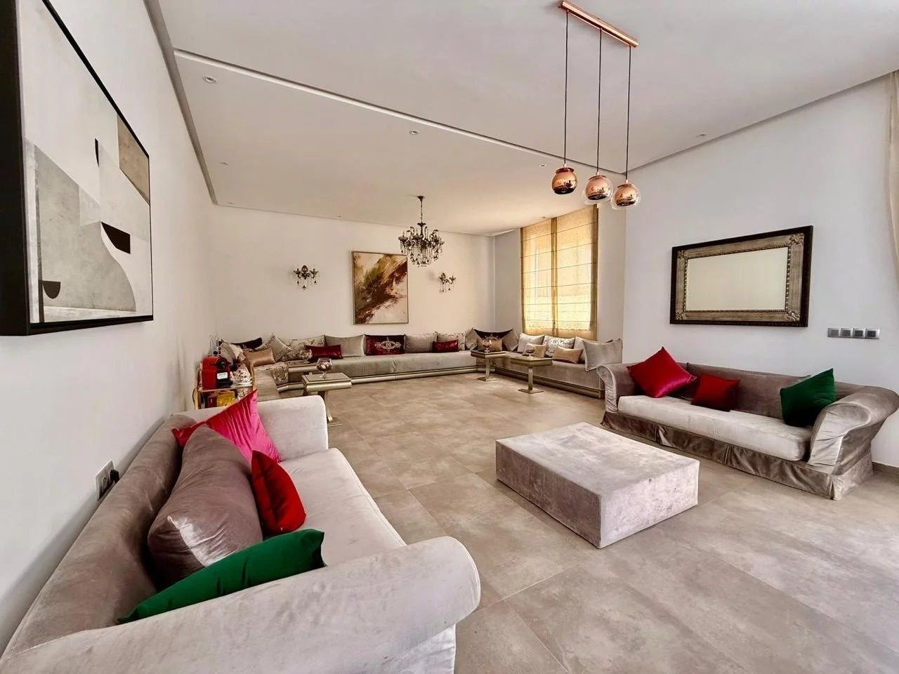 Louer Villa 6&nbsp;pièces 380&nbsp;m² Marrakech