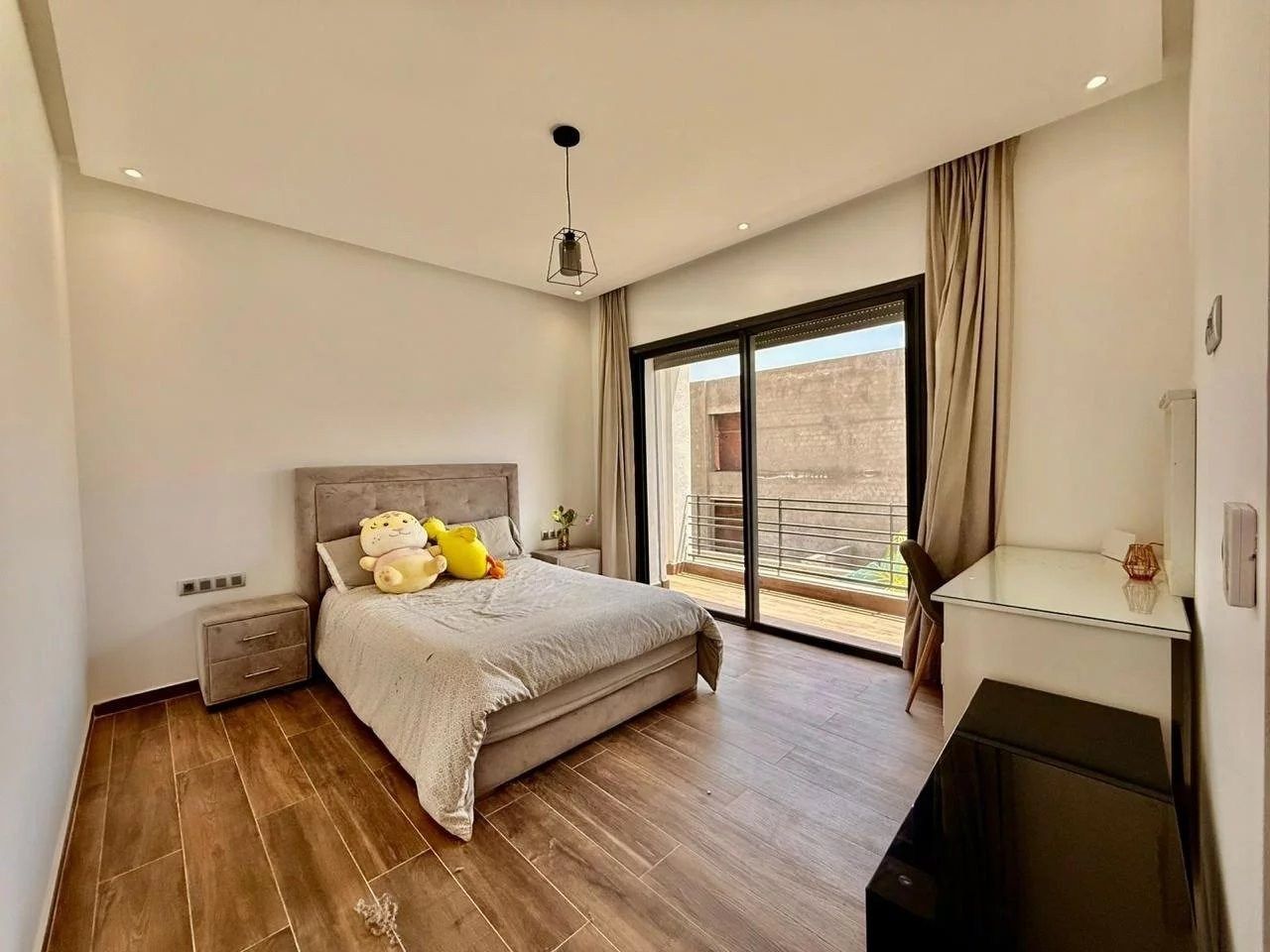 Louer Villa 6&nbsp;pièces 380&nbsp;m² Marrakech