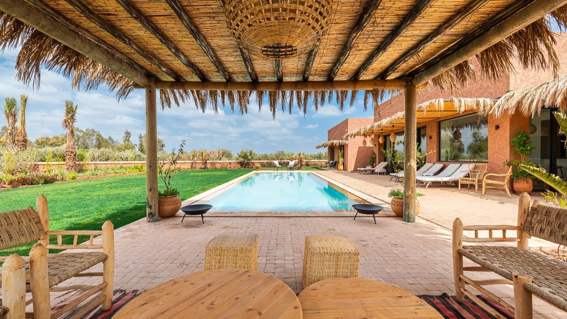 Rent Villa 6&nbsp;rooms 365&nbsp;m² Marrakech