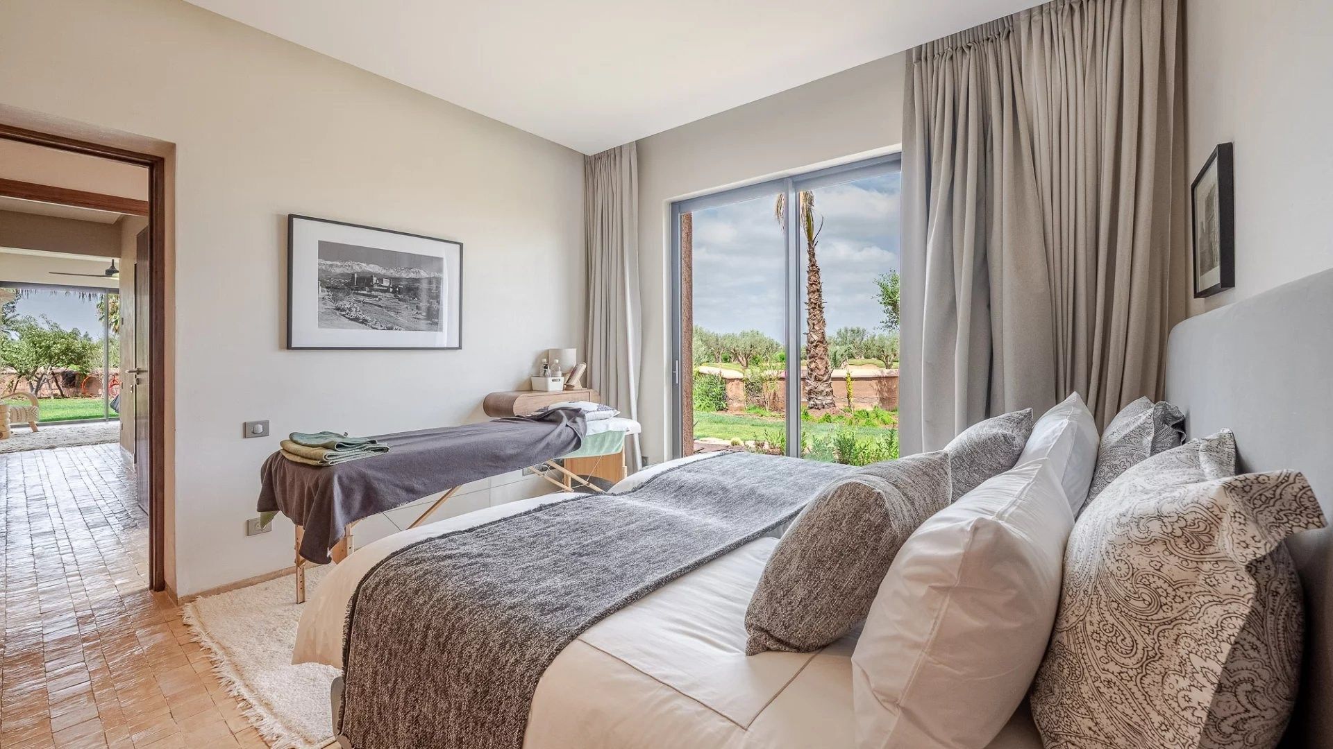 Rent Villa 6&nbsp;rooms 365&nbsp;m² Marrakech