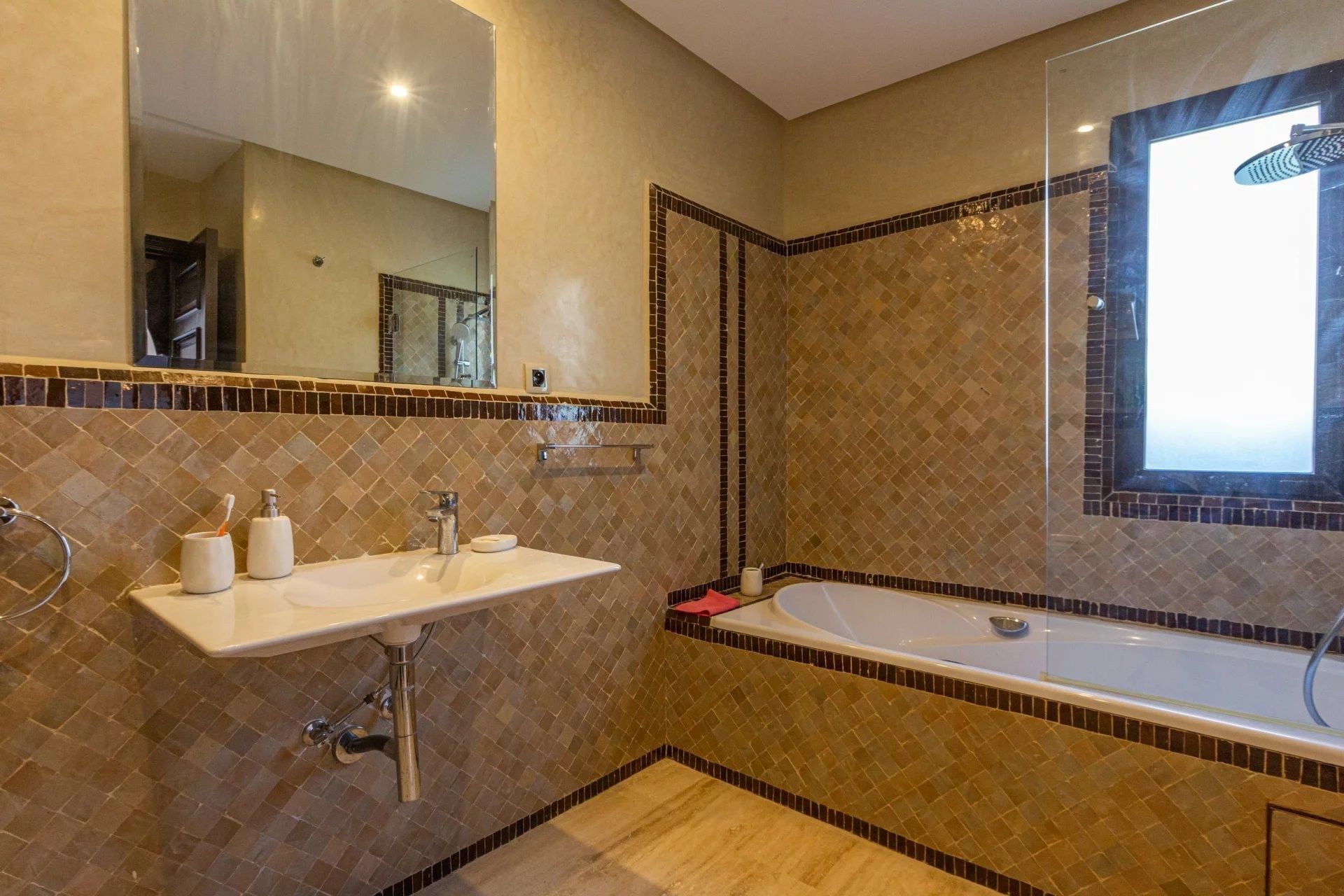 Louer Villa 7&nbsp;pièces 370&nbsp;m² Marrakech