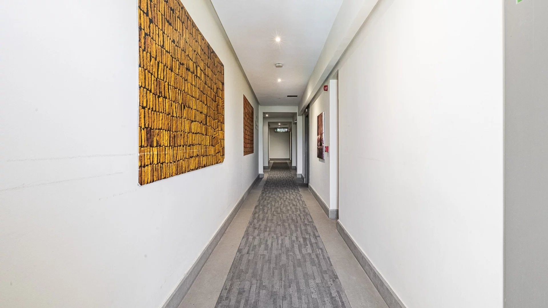Buy Mansion (hôtel particulier) 23&nbsp;rooms 3900&nbsp;m² Marrakech