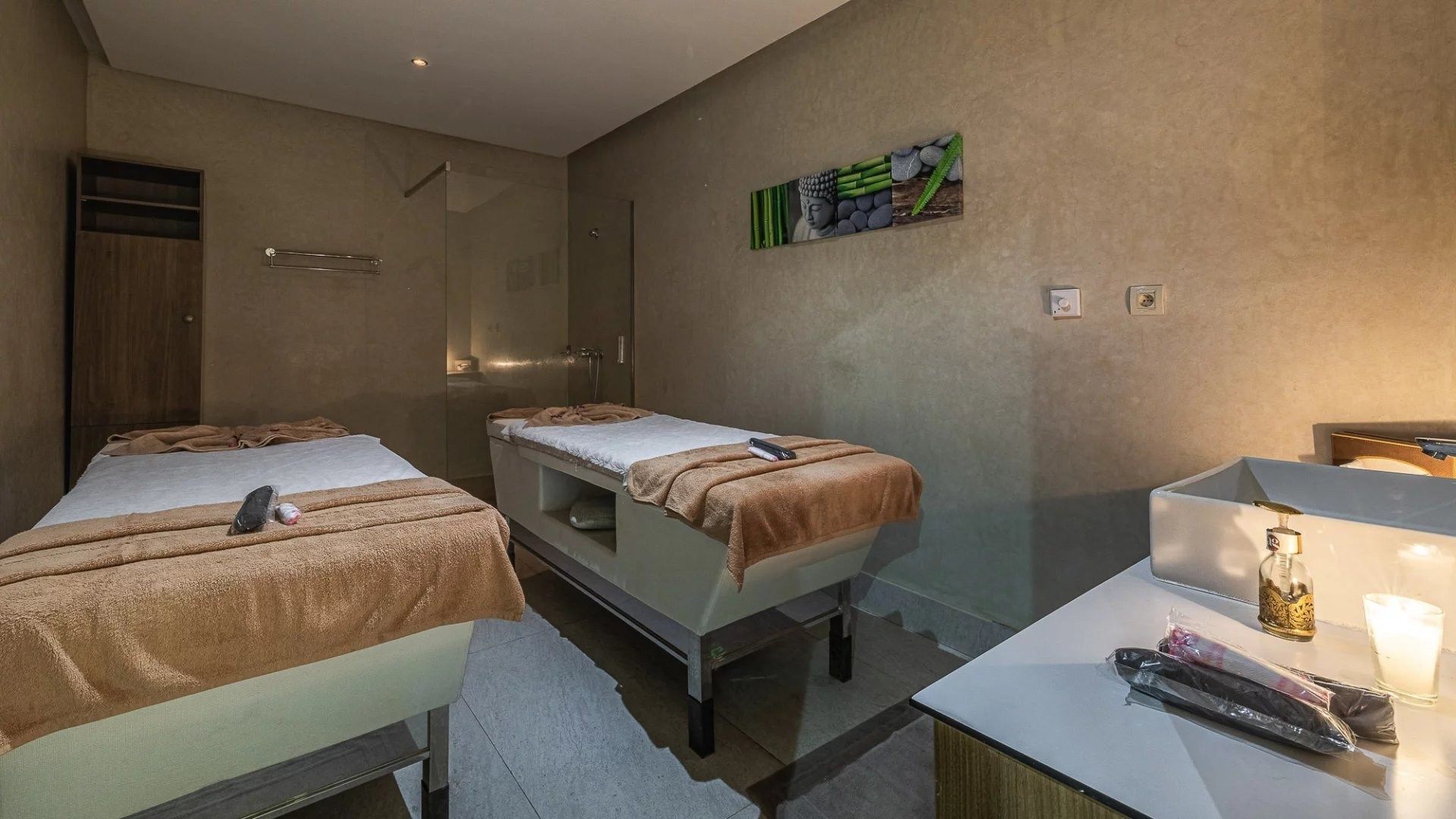 Buy Mansion (hôtel particulier) 23&nbsp;rooms 3900&nbsp;m² Marrakech