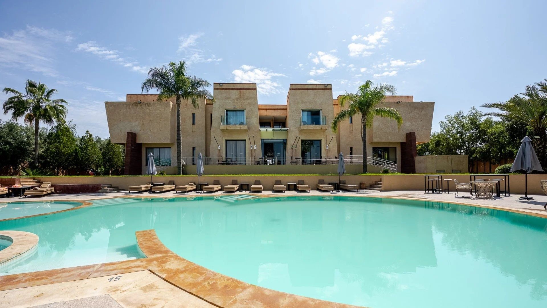 Buy Mansion (hôtel particulier) 23&nbsp;rooms 3900&nbsp;m² Marrakech