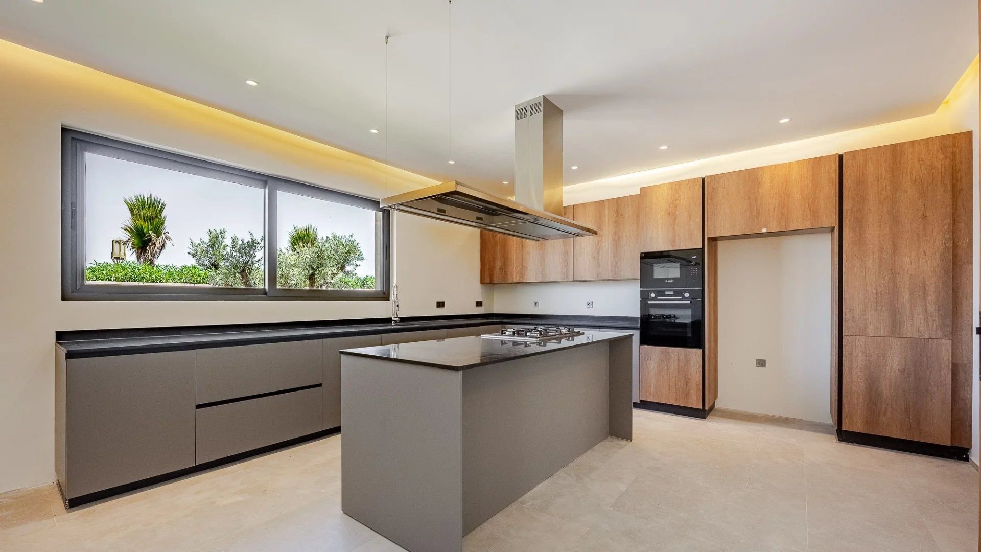 Rent Villa 10&nbsp;rooms 700&nbsp;m² Marrakech