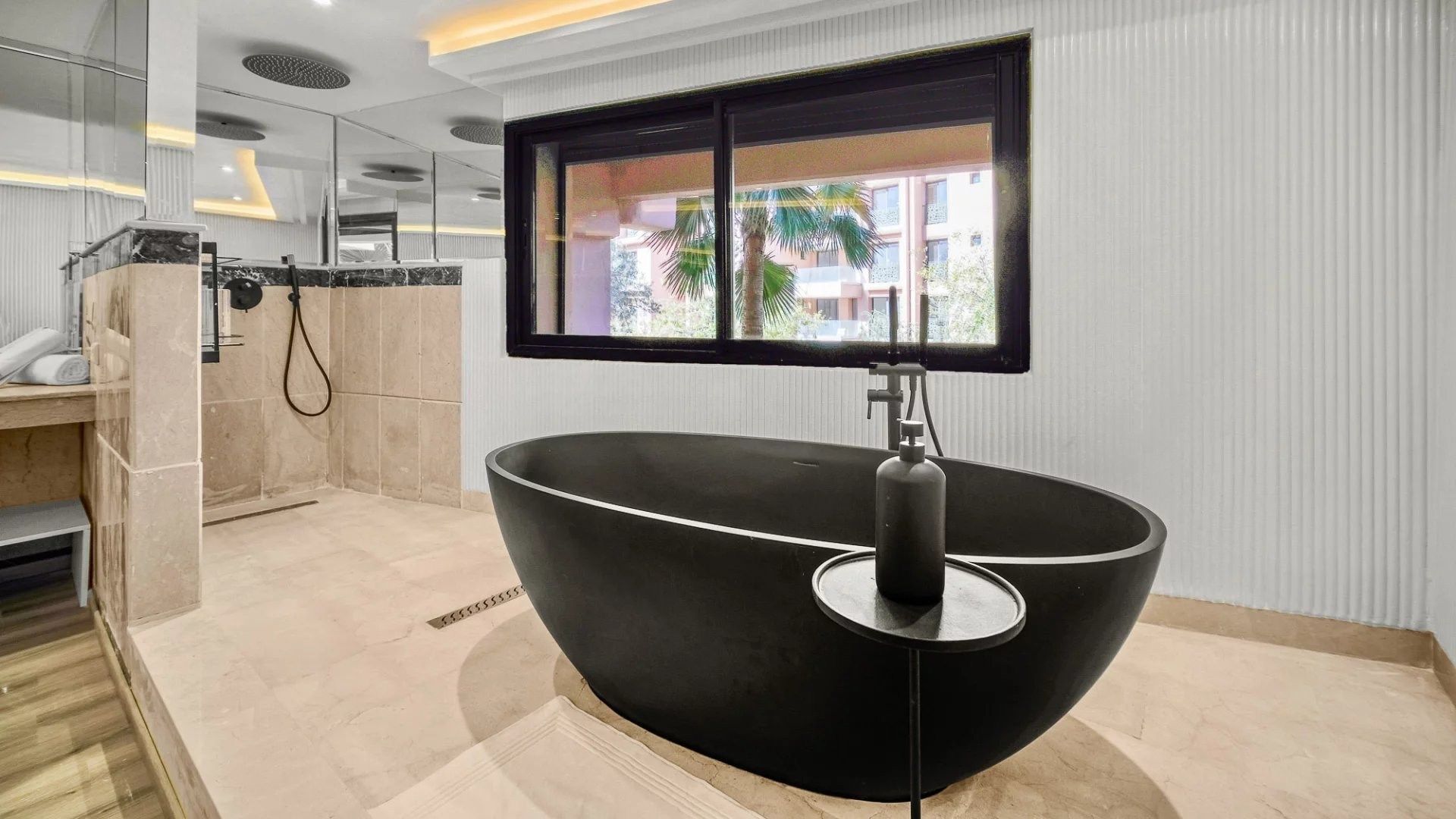 Buy Apartment 5&nbsp;rooms 180&nbsp;m² Marrakech