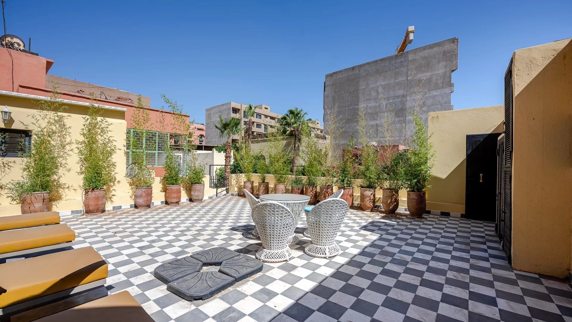 Rent Villa 7&nbsp;rooms 200&nbsp;m² Marrakech