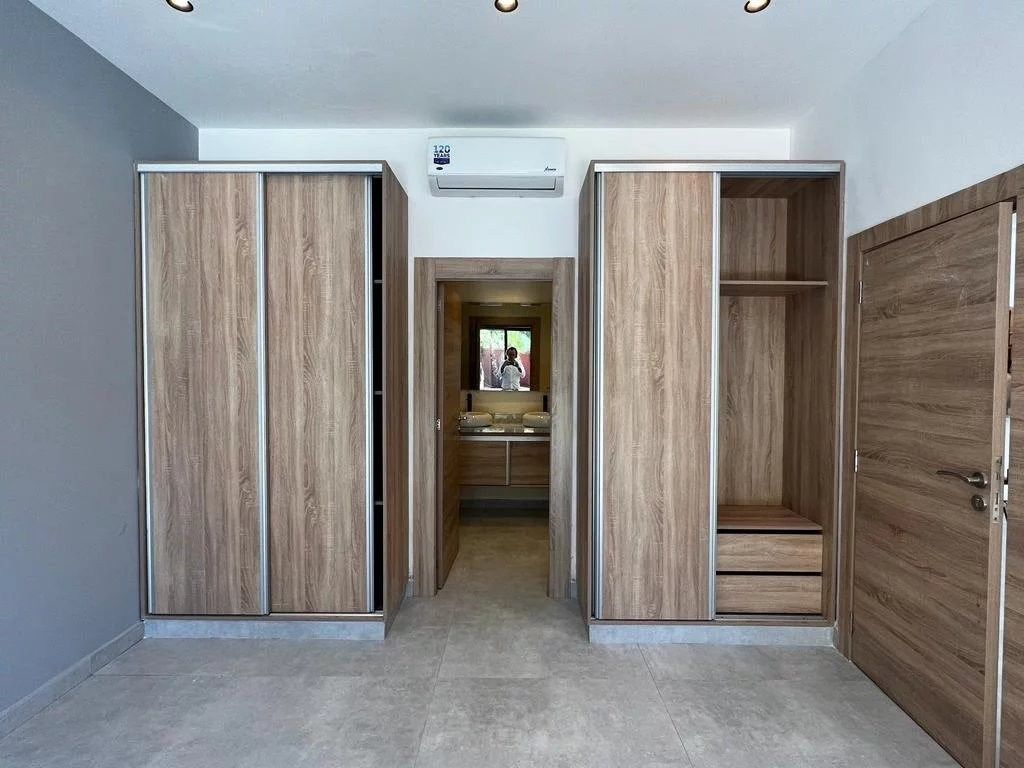 Rent Villa 6&nbsp;rooms 300&nbsp;m² Marrakech