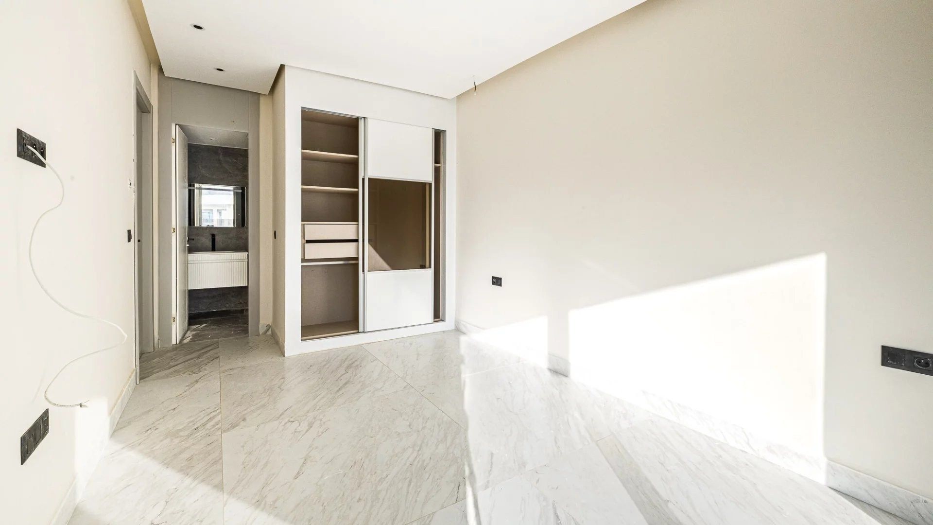 Acheter Appartement 4&nbsp;pièces 220&nbsp;m² Tanger