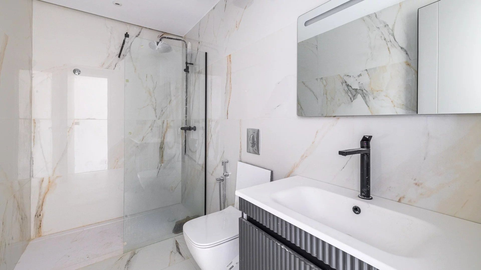Acheter Appartement 4&nbsp;pièces 220&nbsp;m² Tanger