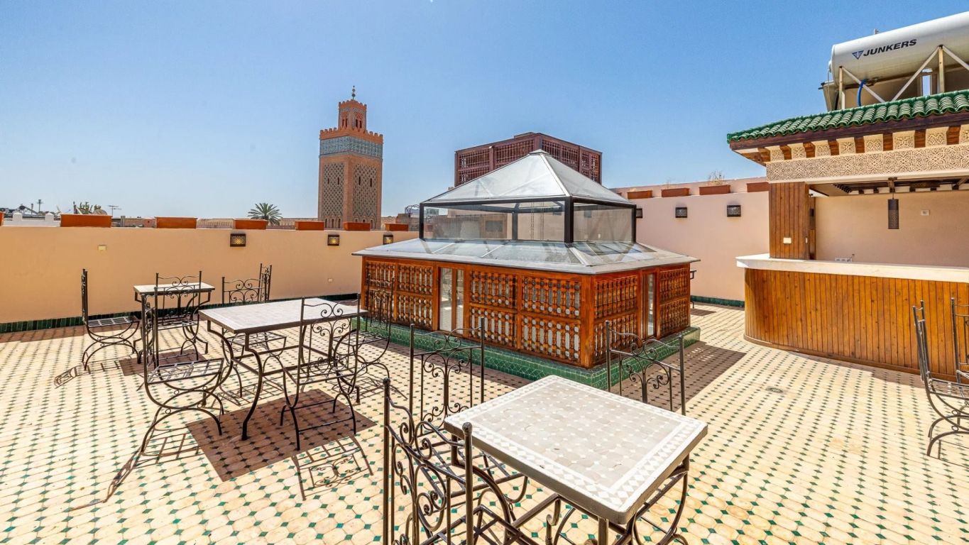 riad 6 rooms for sale on Marrakech (40000) - See details