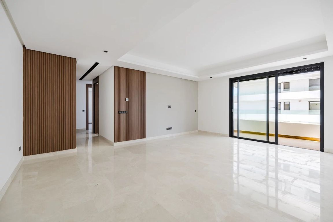 apartment 4 rooms for sale on Casablanca (20000) - See details