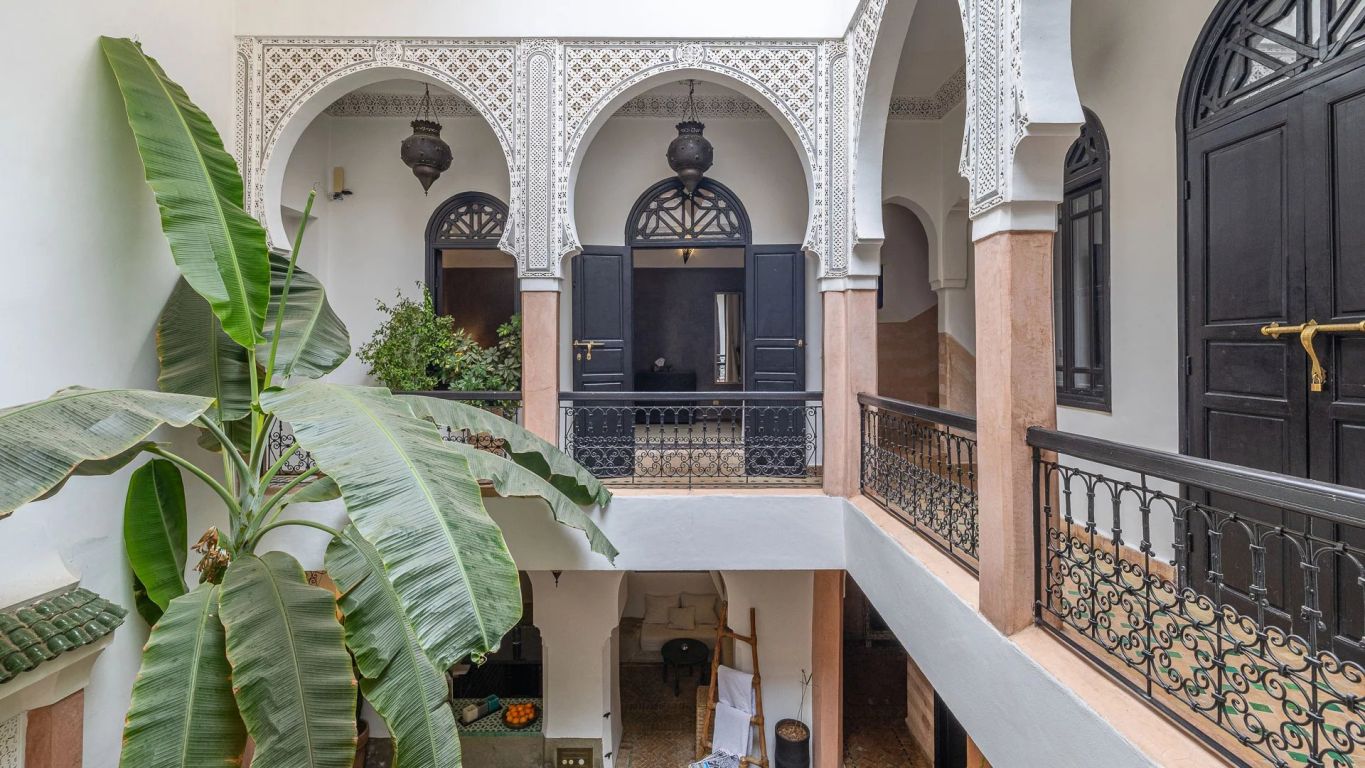 riad 14 rooms for sale on Marrakech (40000) - See details