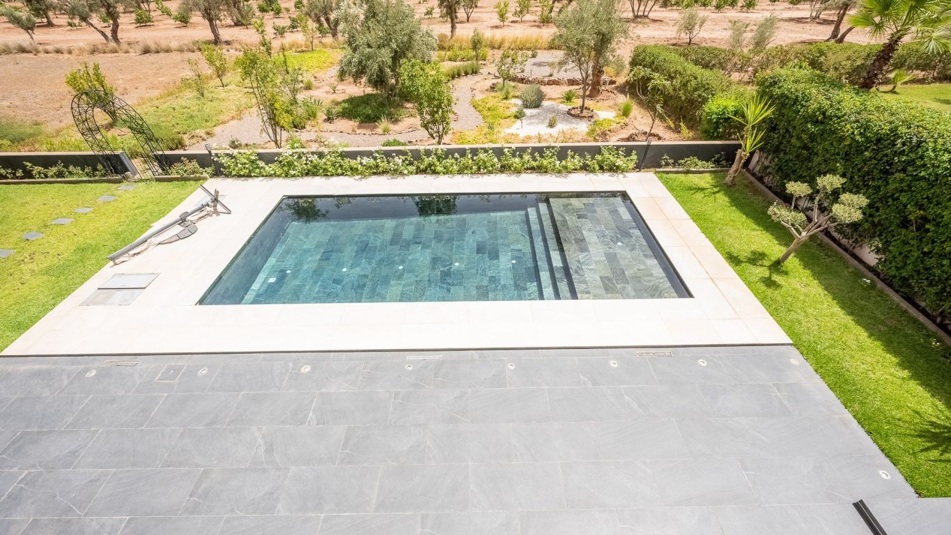Rent Villa 8 rooms 380 m² Marrakech