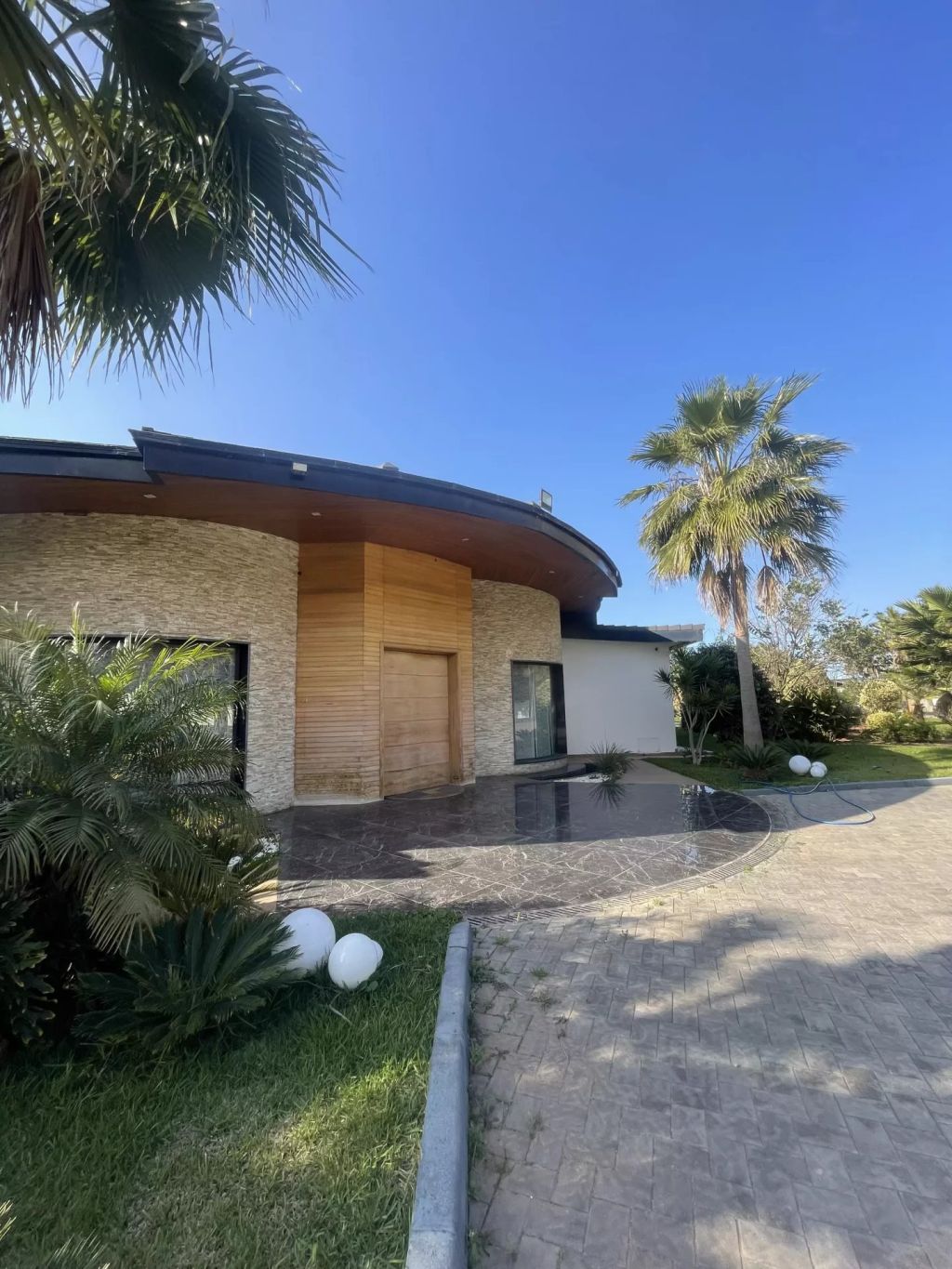 ferme 13 pièces en vente sur Casablanca (200) - Plus de details