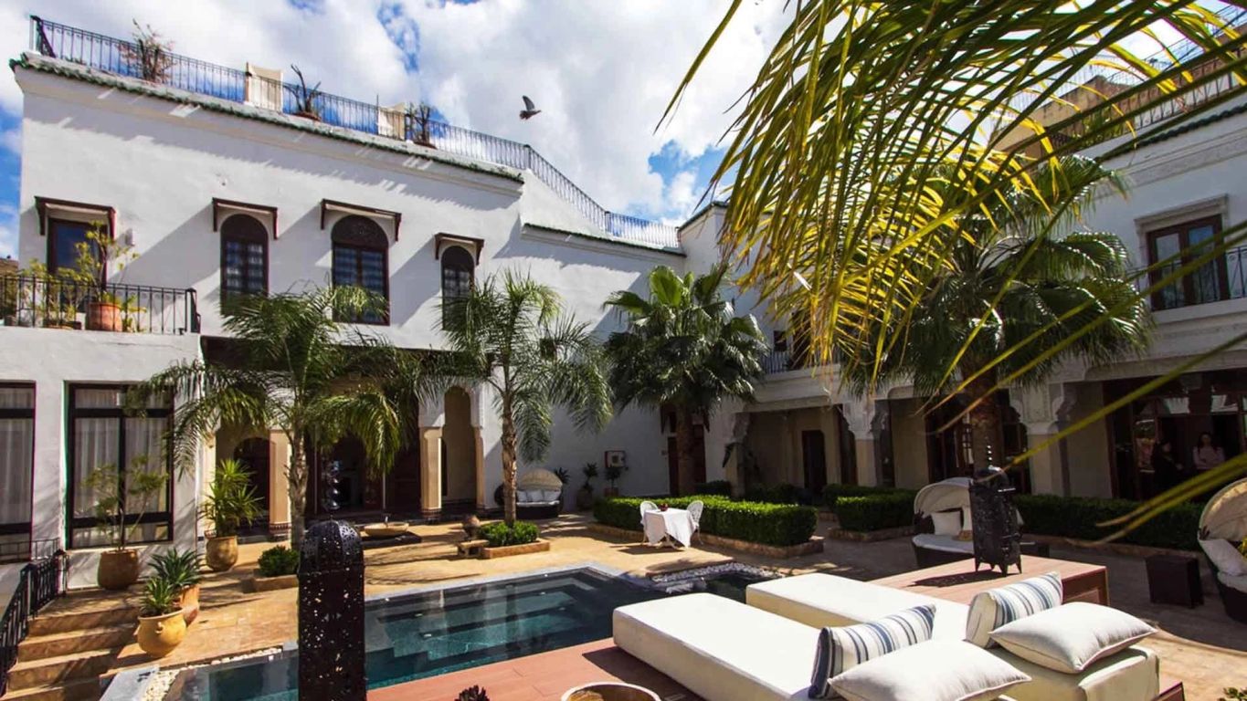 riad 20 rooms for sale on Fès (30000) - See details