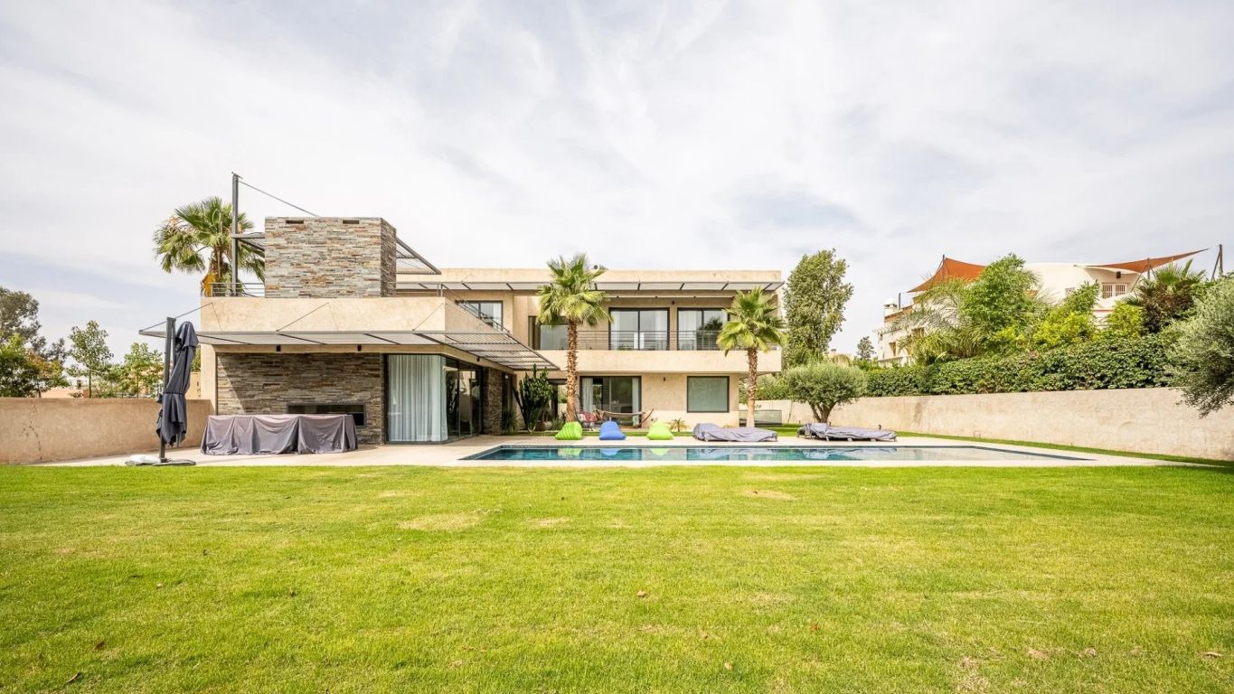 Rent Villa 10 rooms 675 m² Marrakech