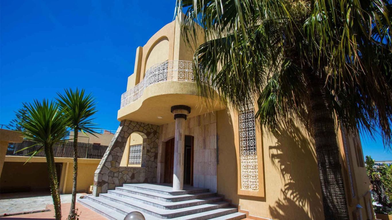 Buy Villa 11 rooms 500 m² Tanger