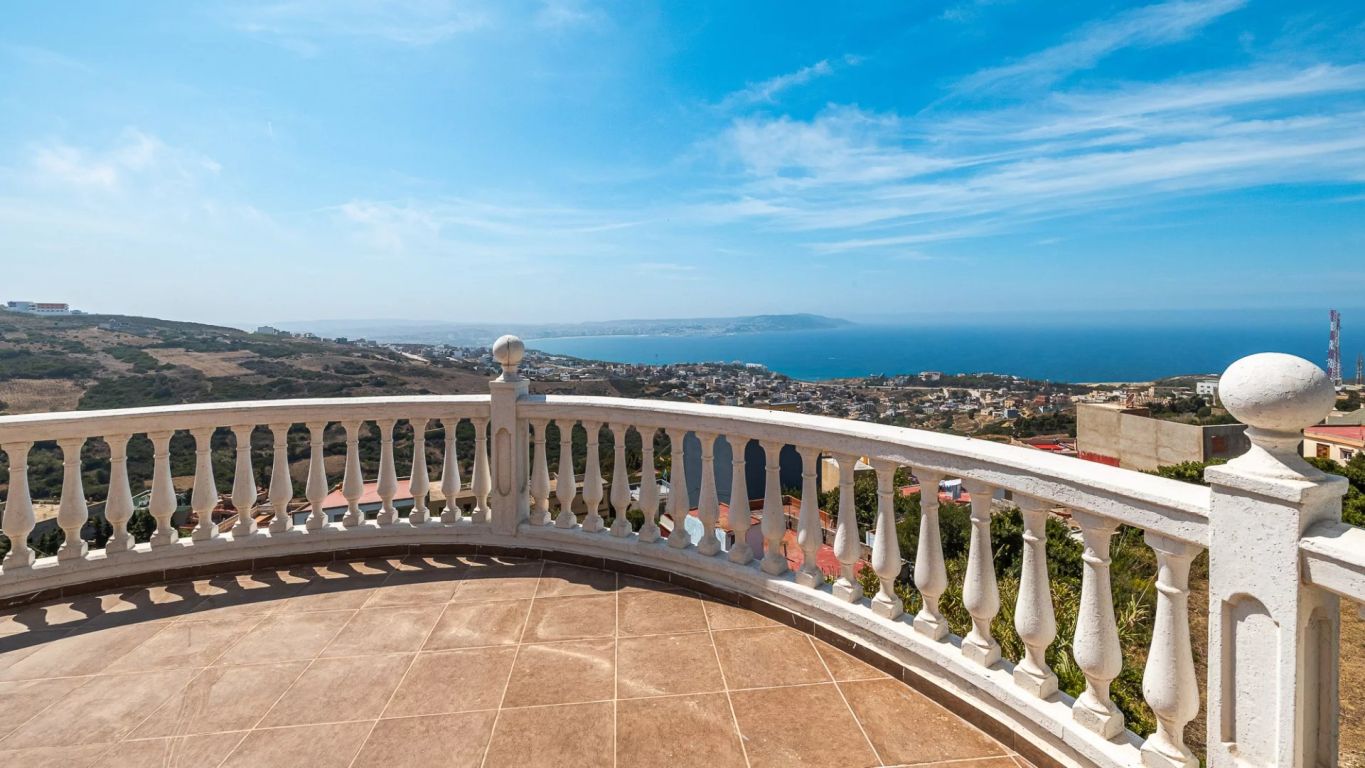 Buy Villa 10 rooms 600 m² Tanger