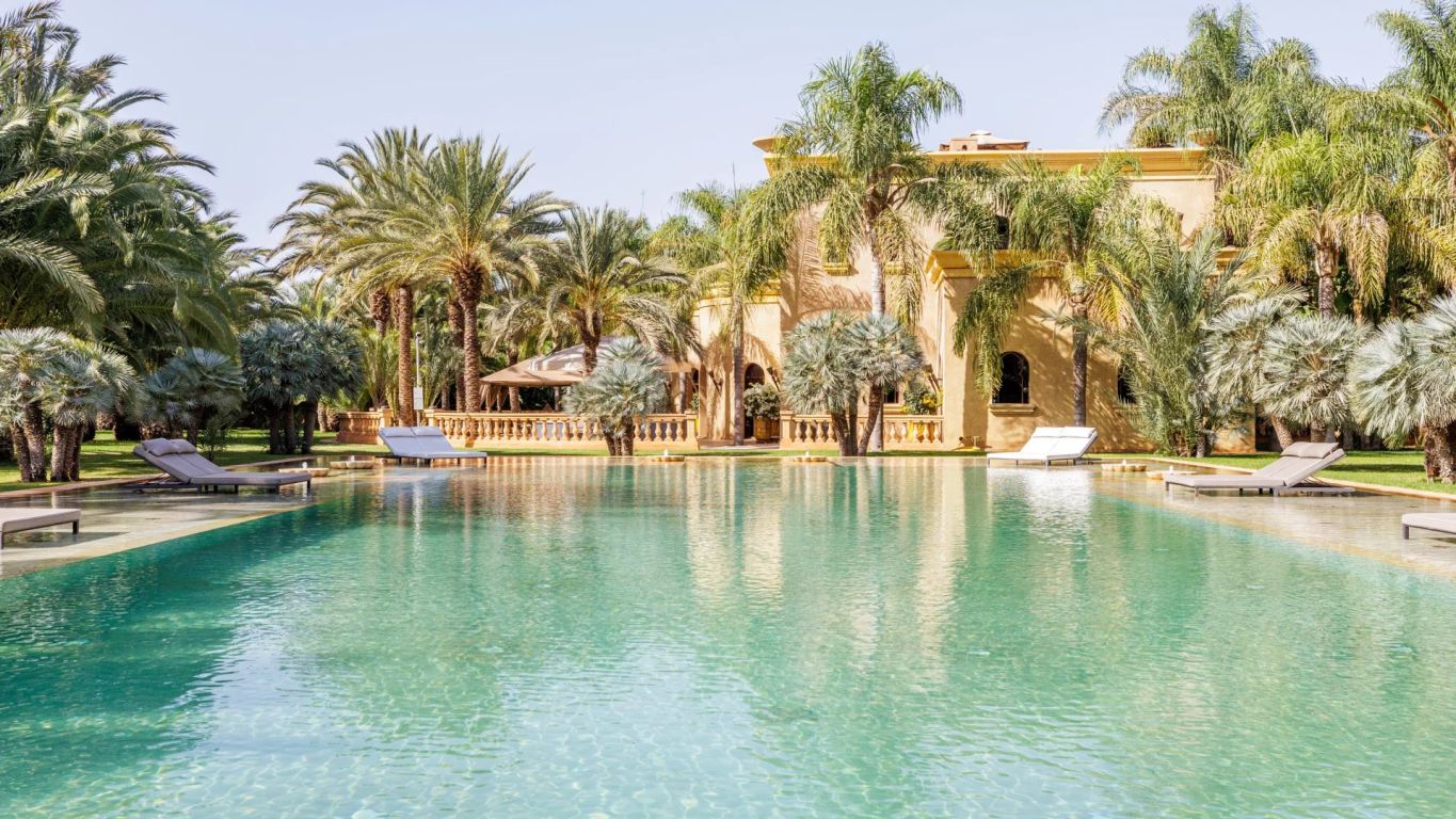 villa 15 rooms for sale on Marrakech (40000) - See details