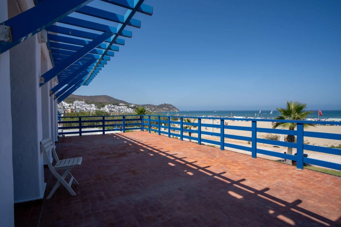 villa 7 pièces en vente sur Cabo Negro (93153) - Plus de details