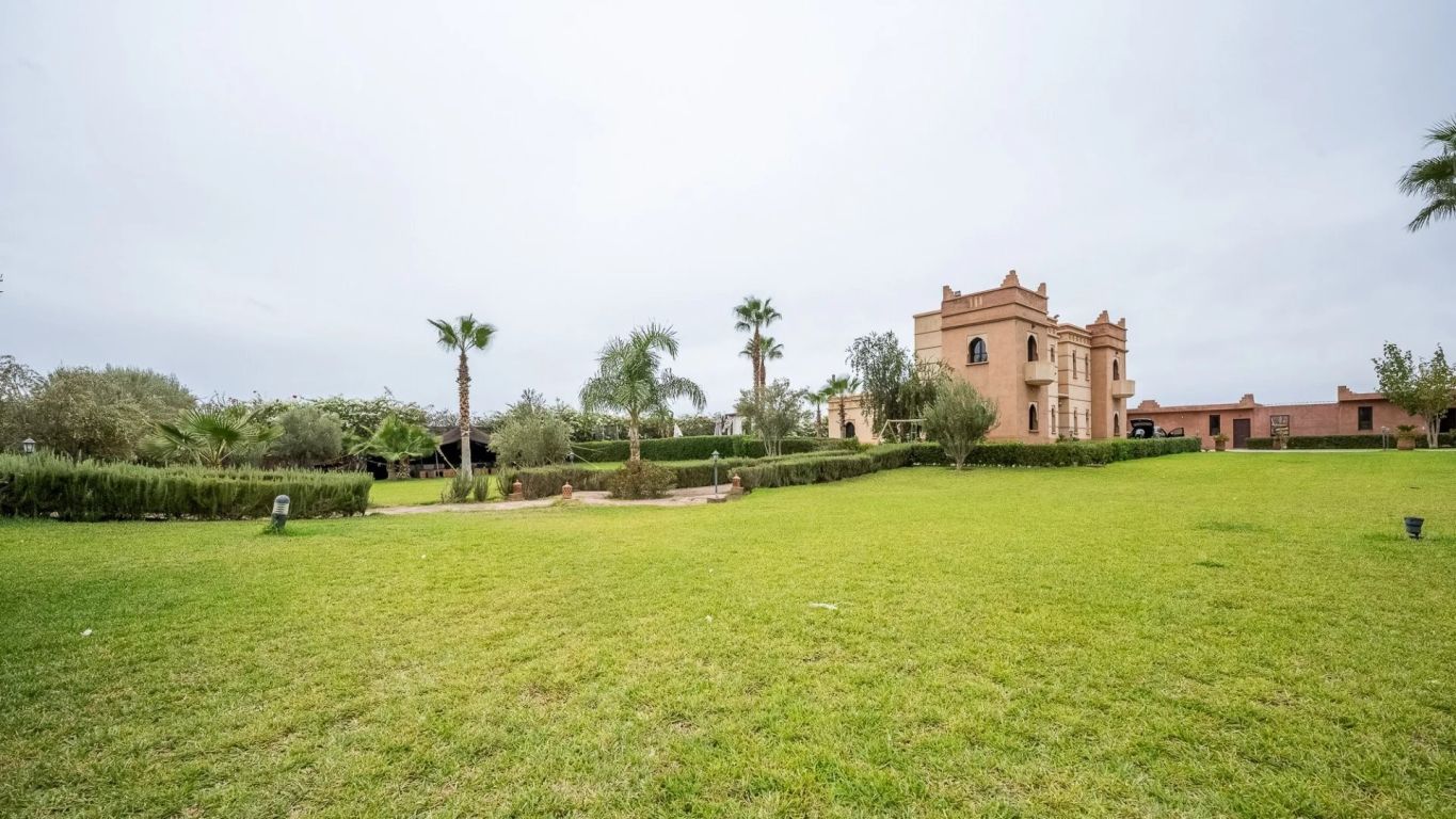 villa 12 pièces en vente sur Marrakech (40000) - Plus de details